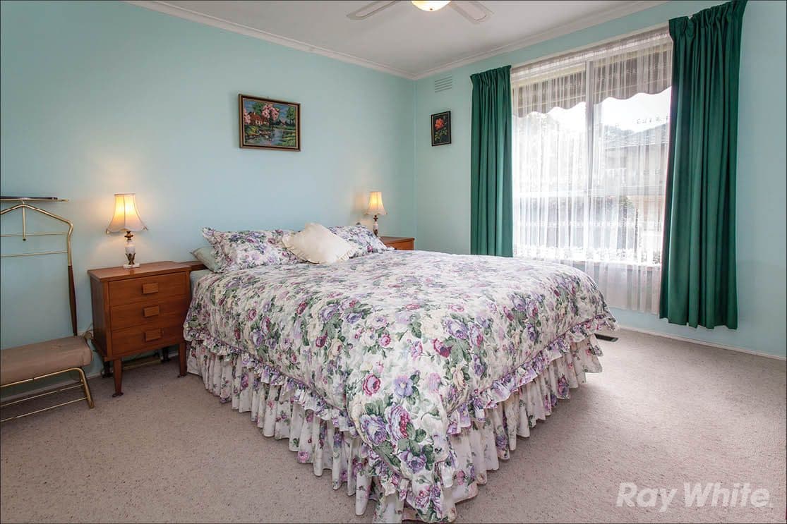 16 Leeds Road, Mount Waverley VIC 3149, Mount Waverley - Thumbnail 5