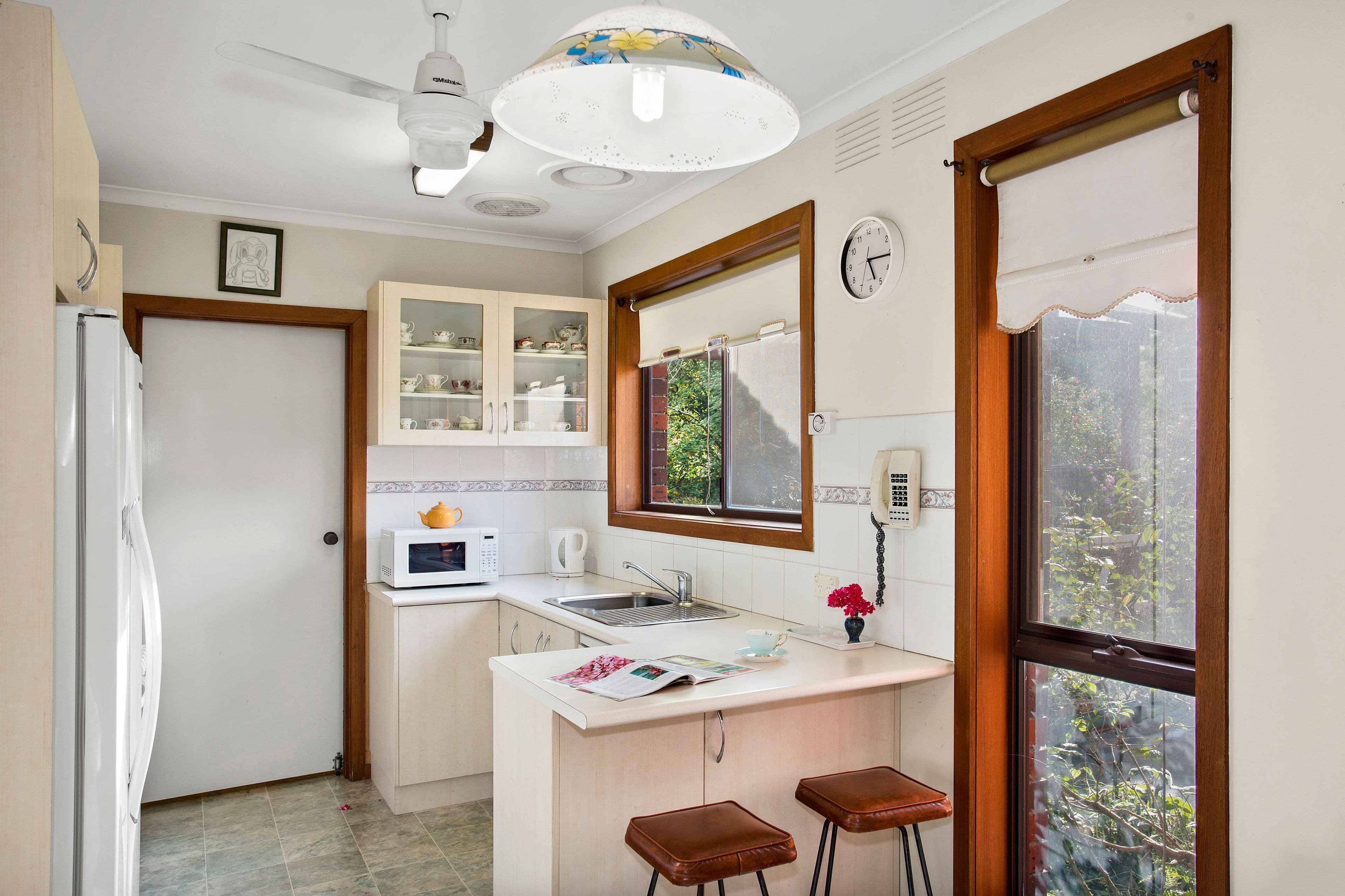 49 Vermont Parade, Greensborough VIC 3088, Greensborough - Thumbnail 3