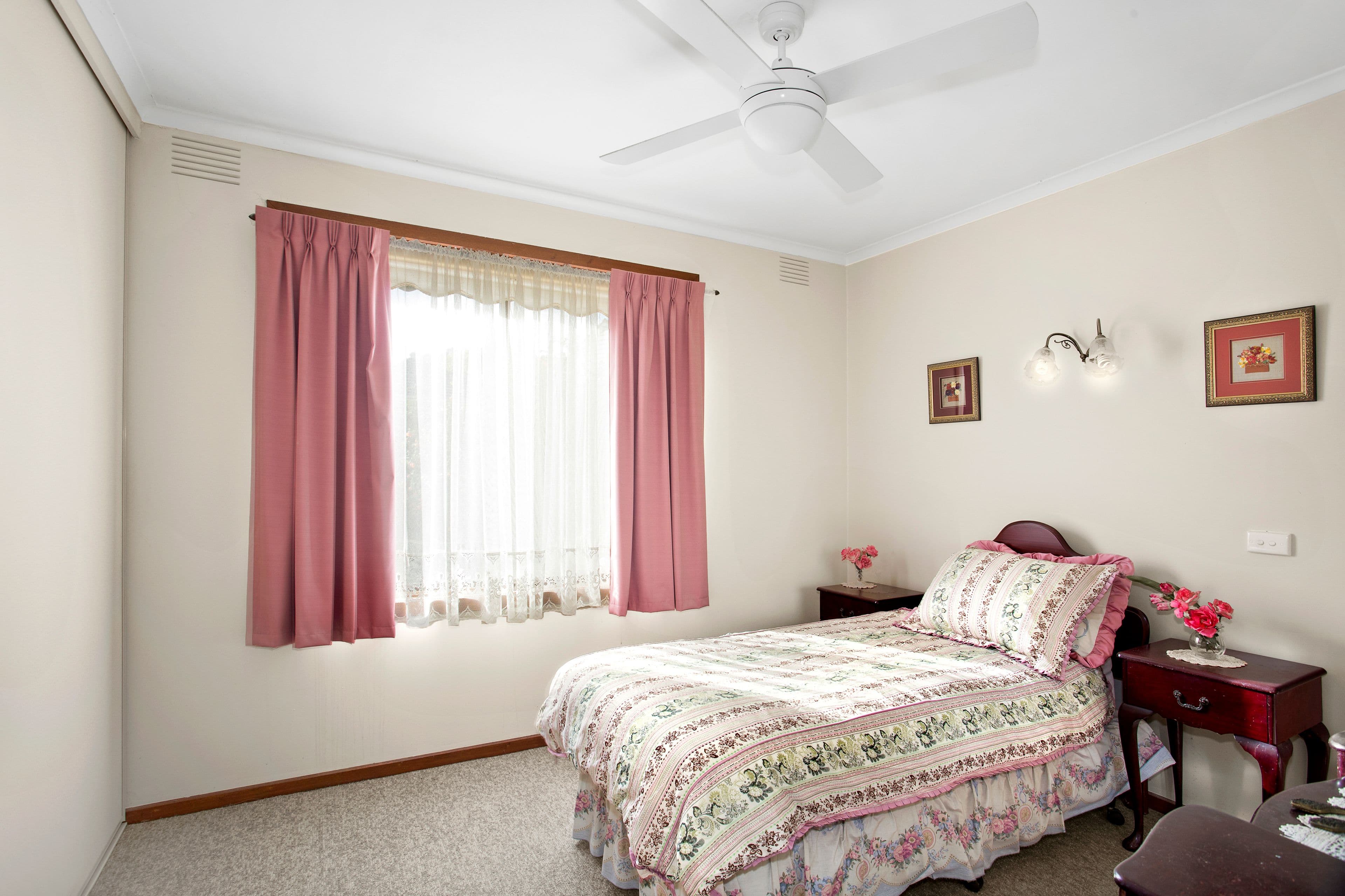 49 Vermont Parade, Greensborough VIC 3088, Greensborough - Thumbnail 4