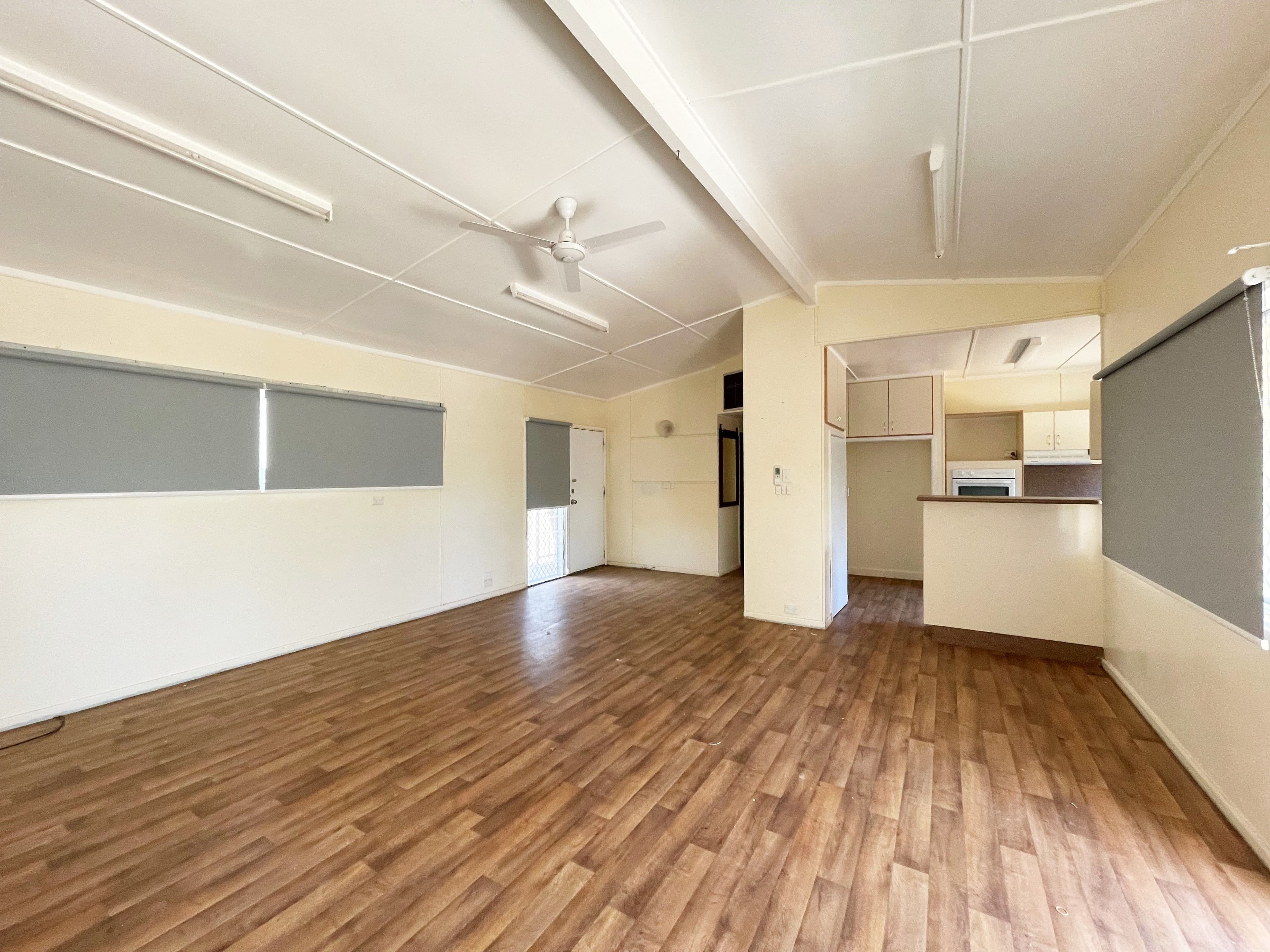 34 Booker Street, Aramac QLD 4726, Aramac - Thumbnail 2