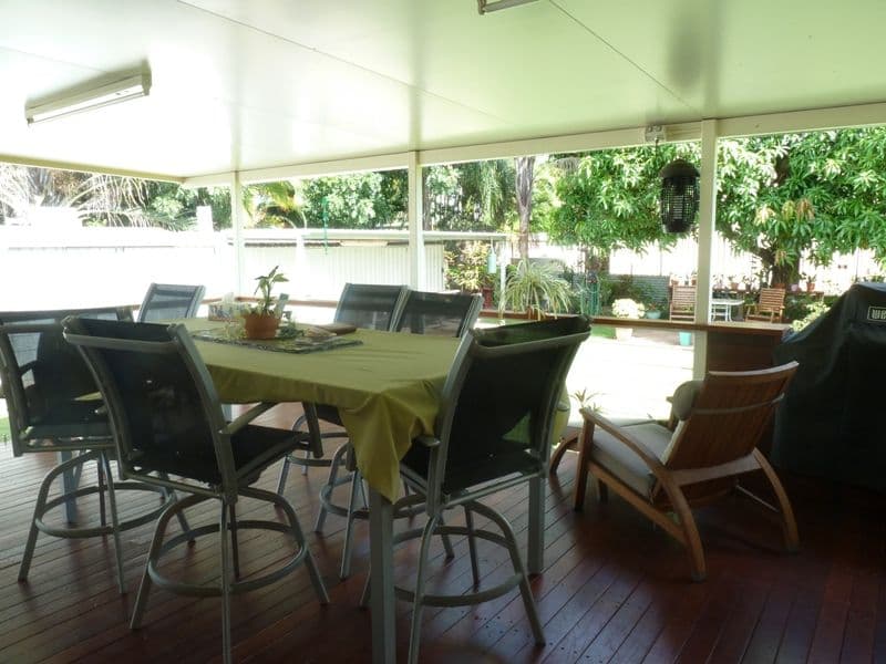 2 Casey Court, MORANBAH QLD 4744, Moranbah - Thumbnail 8