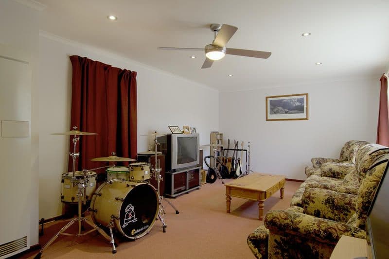 12 Sinclair Street, SOMERVILLE VIC 3912, Somerville - Thumbnail 3