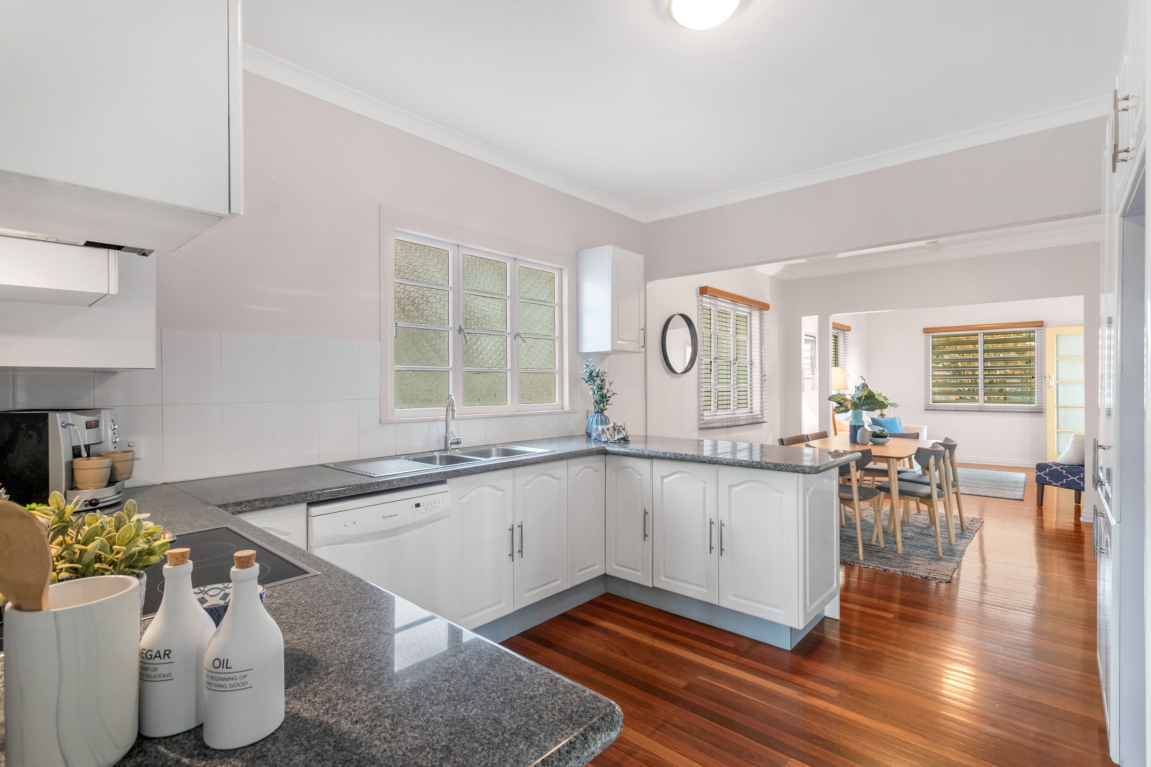 48 Raceview Avenue, Hendra QLD 4011, Hendra - Thumbnail 4