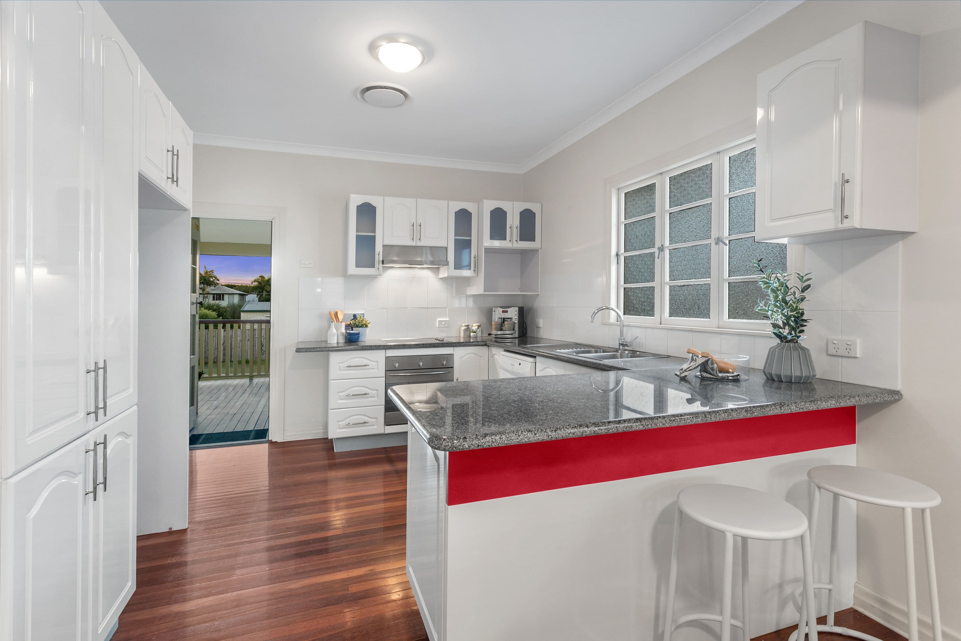 48 Raceview Avenue, Hendra QLD 4011, Hendra - Thumbnail 5