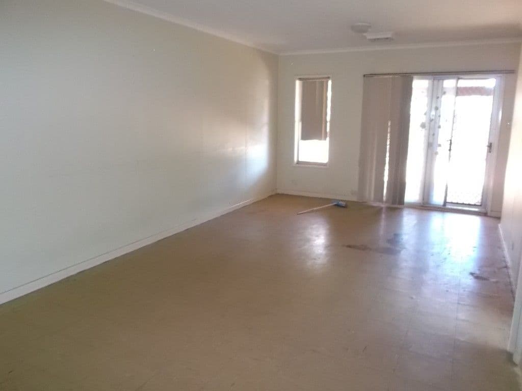7 Mauger Place, SOUTH HEDLAND WA 6722, South Hedland - Thumbnail 2