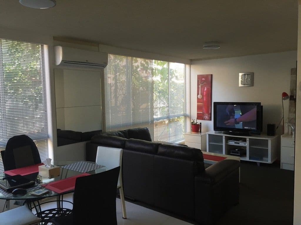 17 Darrambal Street, Chevron Island QLD 4217, Chevron Island - Image 1
