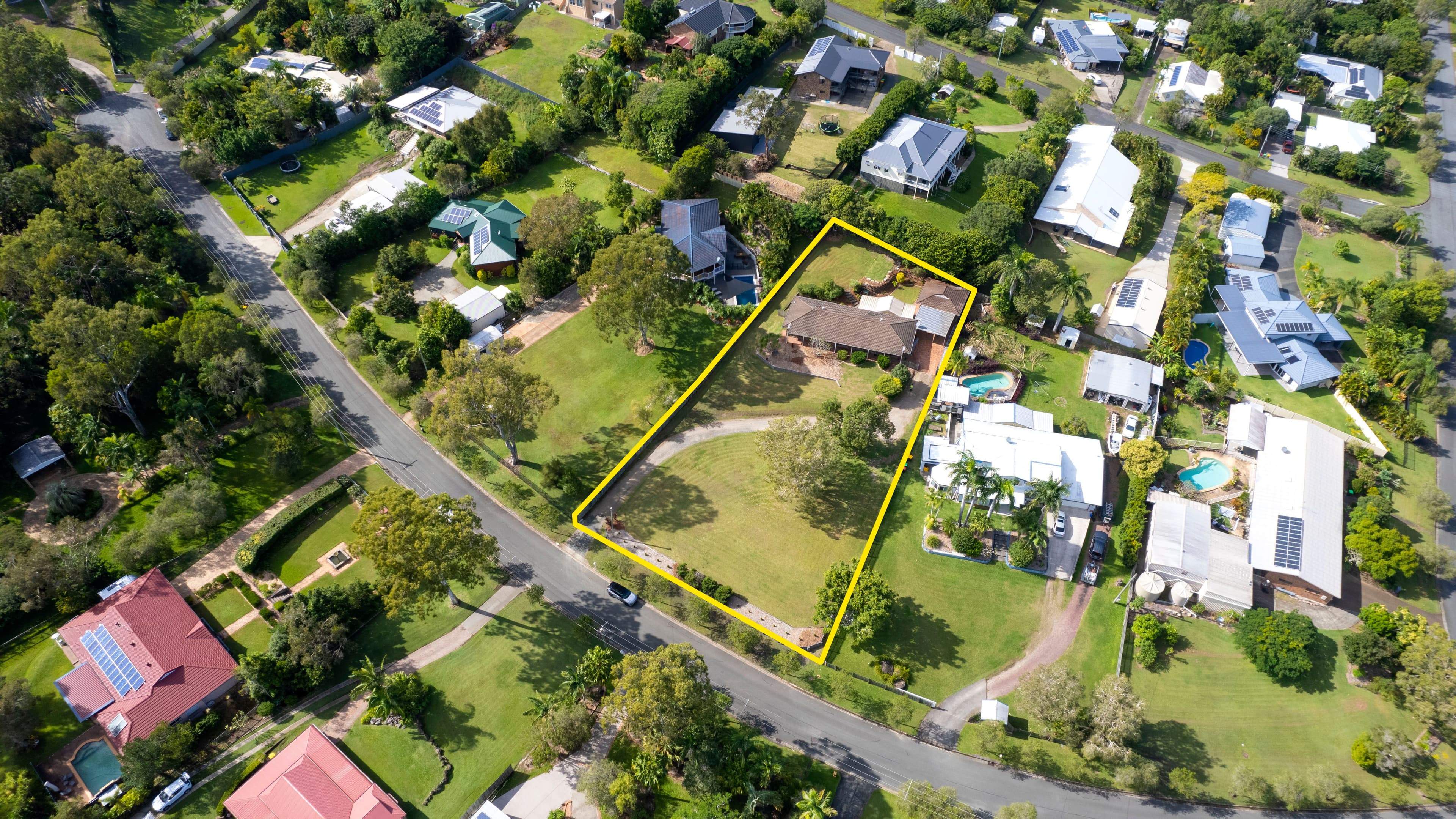 16 Brolga Court, Little Mountain QLD 4551, Little Mountain - Thumbnail 2