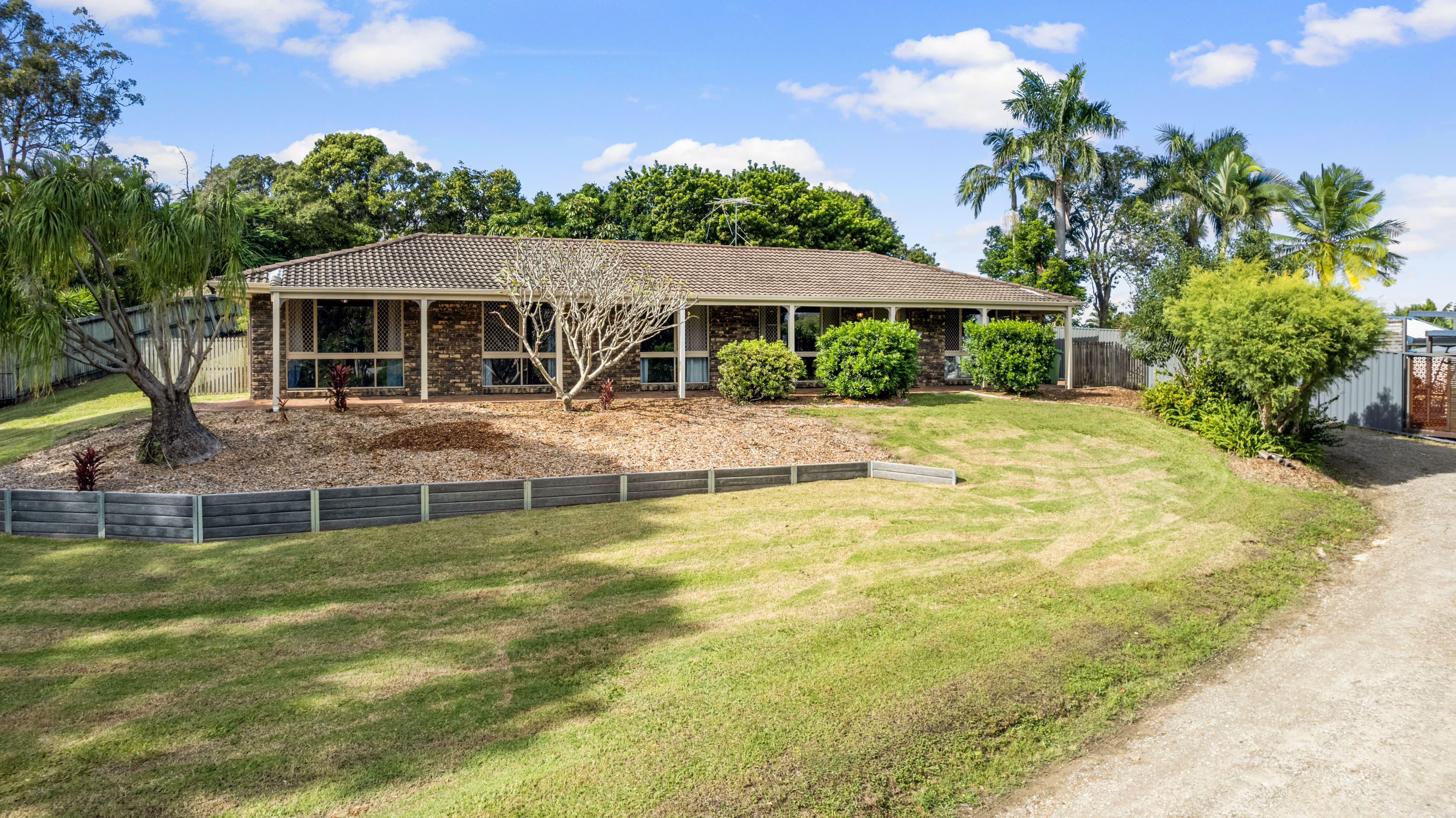 16 Brolga Court, Little Mountain QLD 4551, Little Mountain - Thumbnail 8