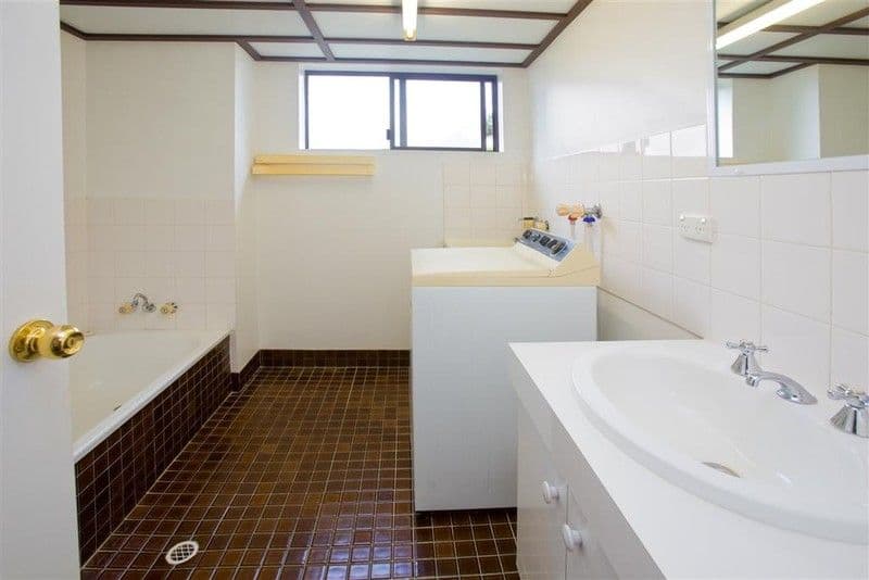 58 Amelia Street, Coorparoo QLD 4151, Coorparoo - Thumbnail 5