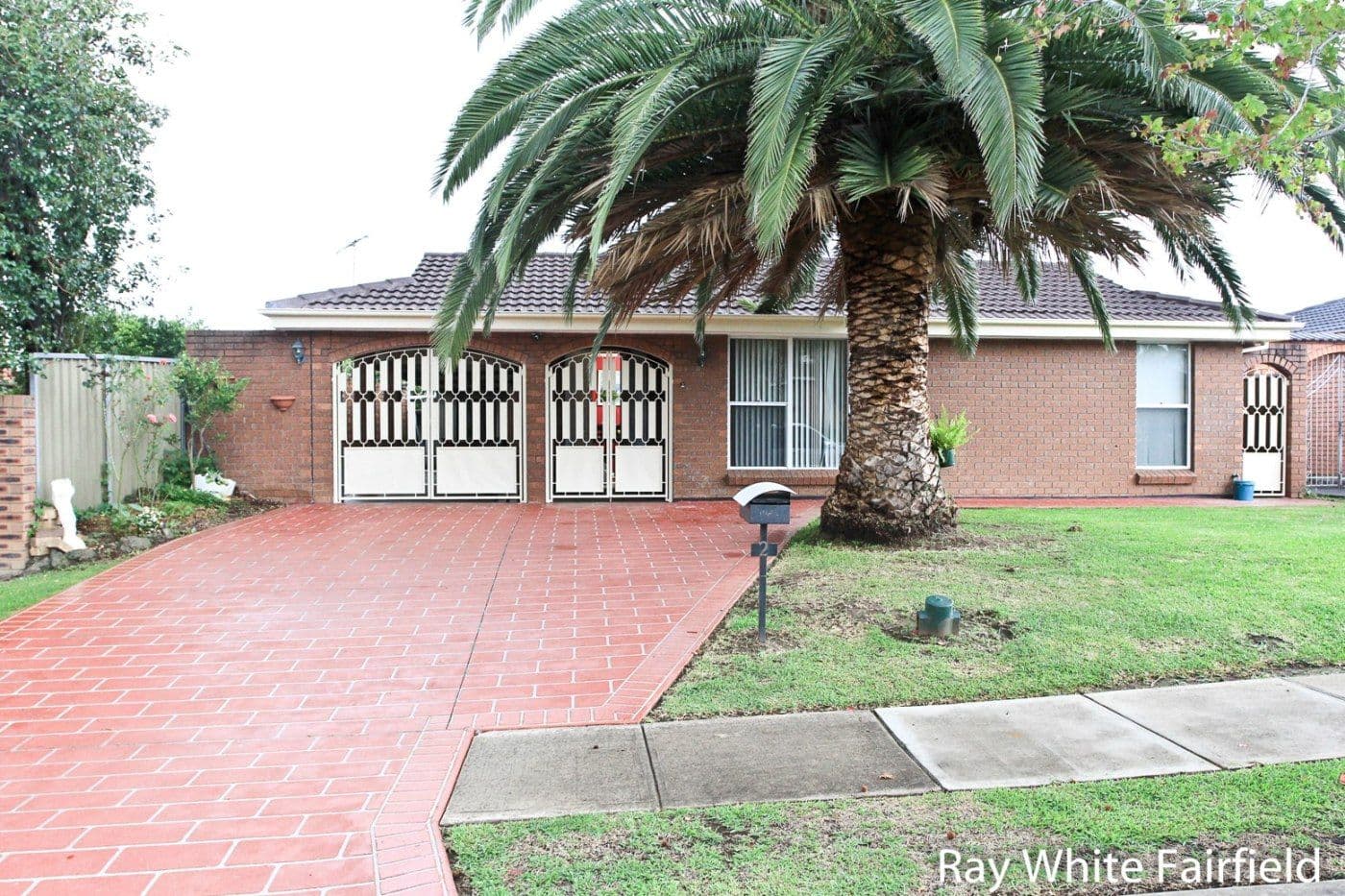 2 Darwin Close, WAKELEY NSW 2176, Wakeley - Image 1
