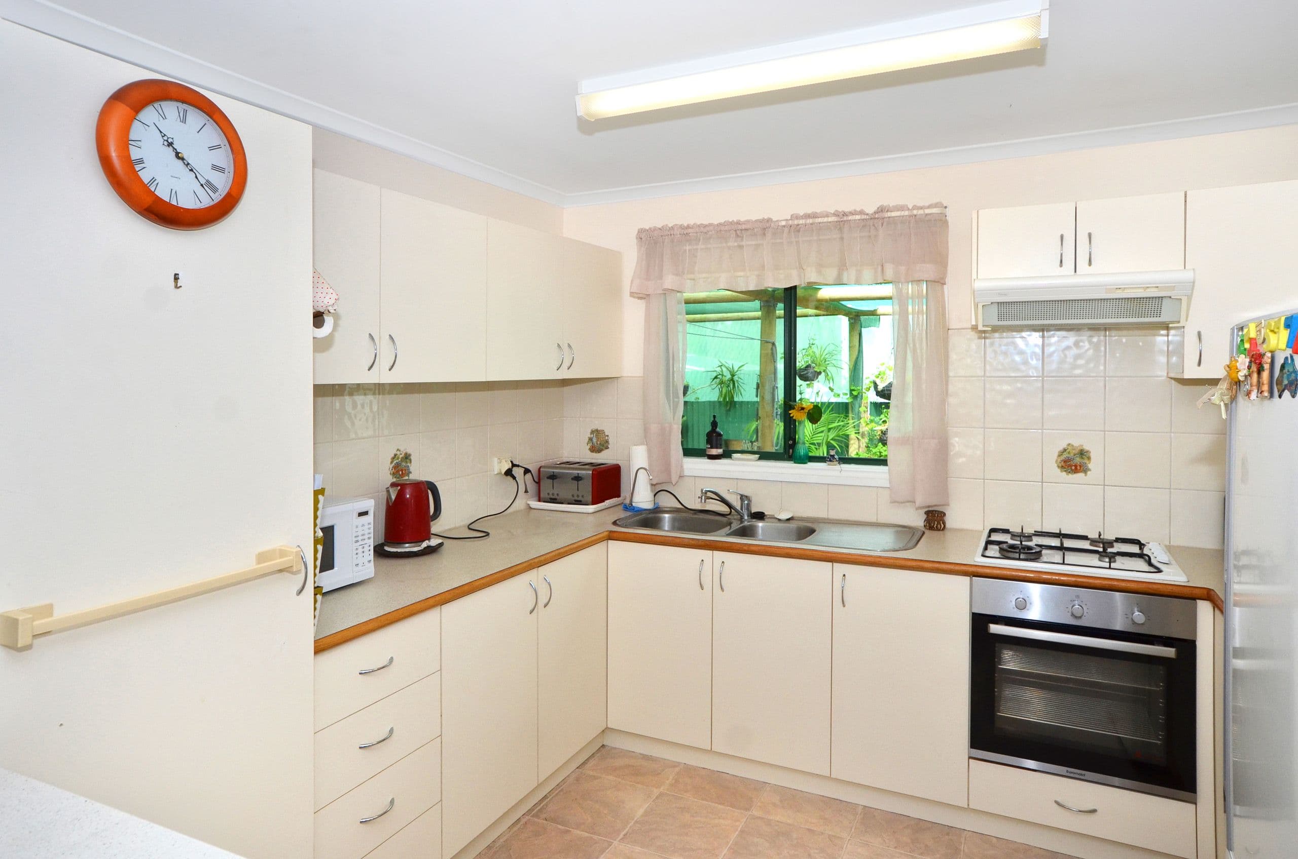 Site 33 Panorama Caravan Park, Big Grove WA 6330, Big Grove - Thumbnail 2