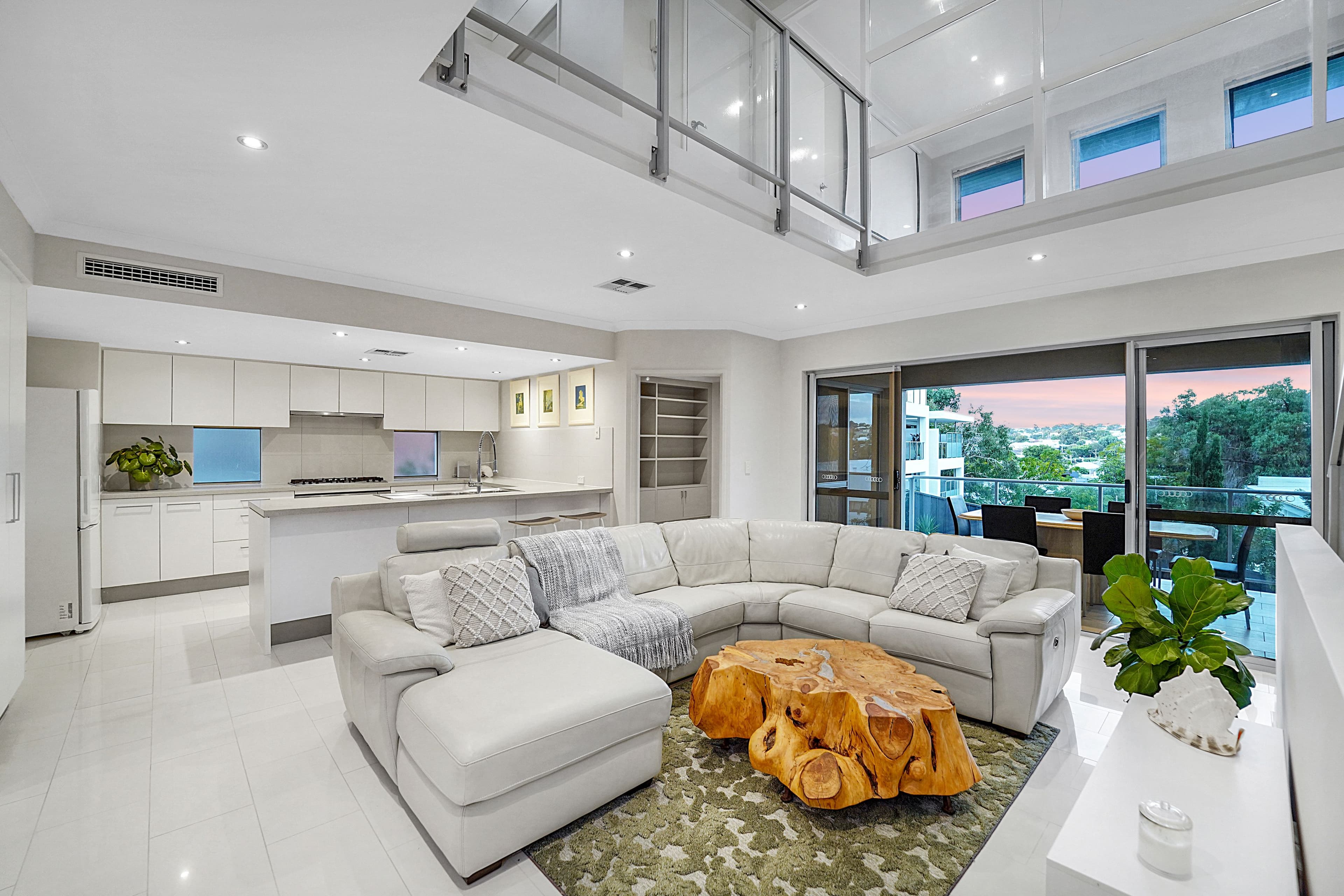 14 Sackville Terrace, Scarborough WA 6019, Scarborough - Thumbnail 4