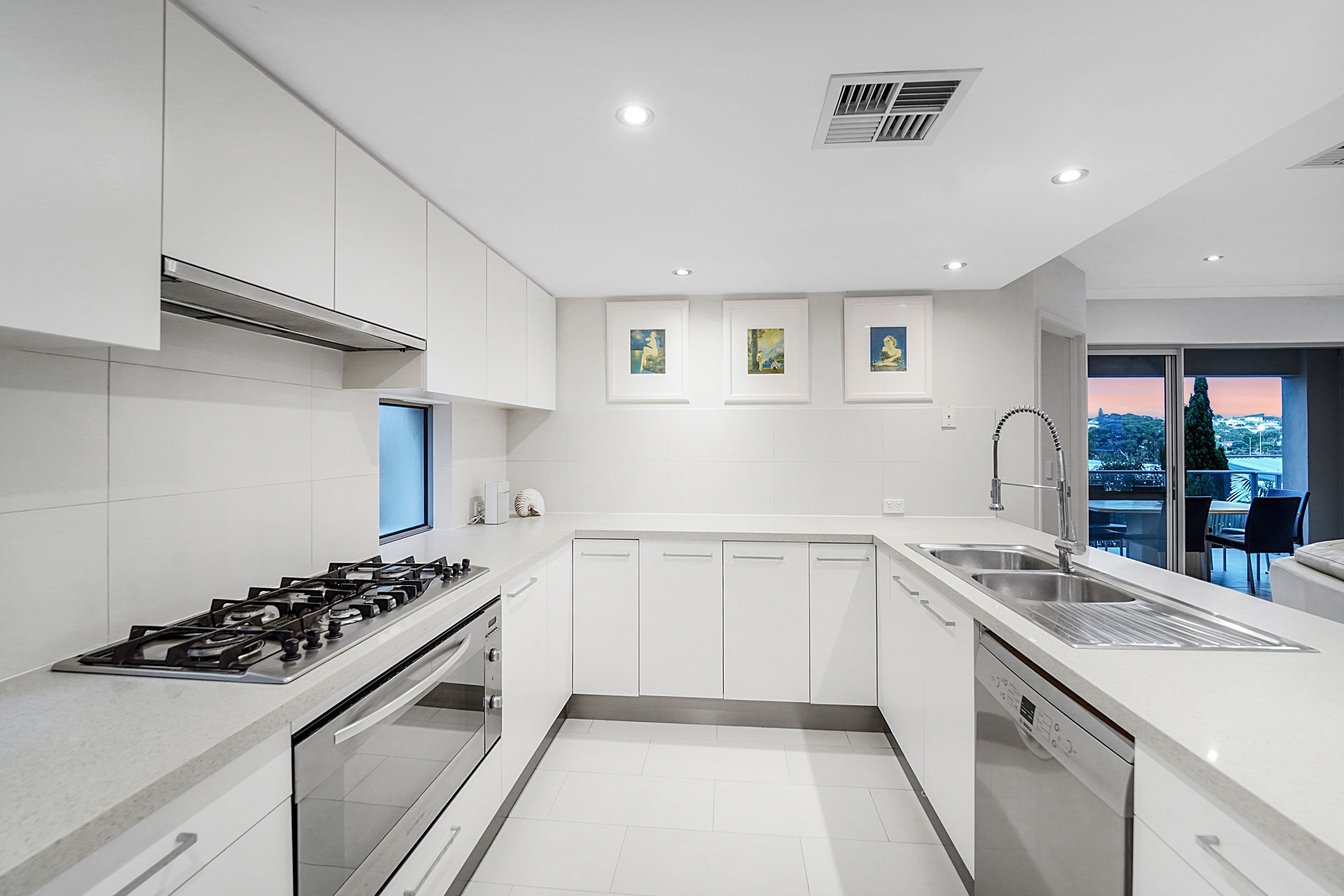 14 Sackville Terrace, Scarborough WA 6019, Scarborough - Thumbnail 7
