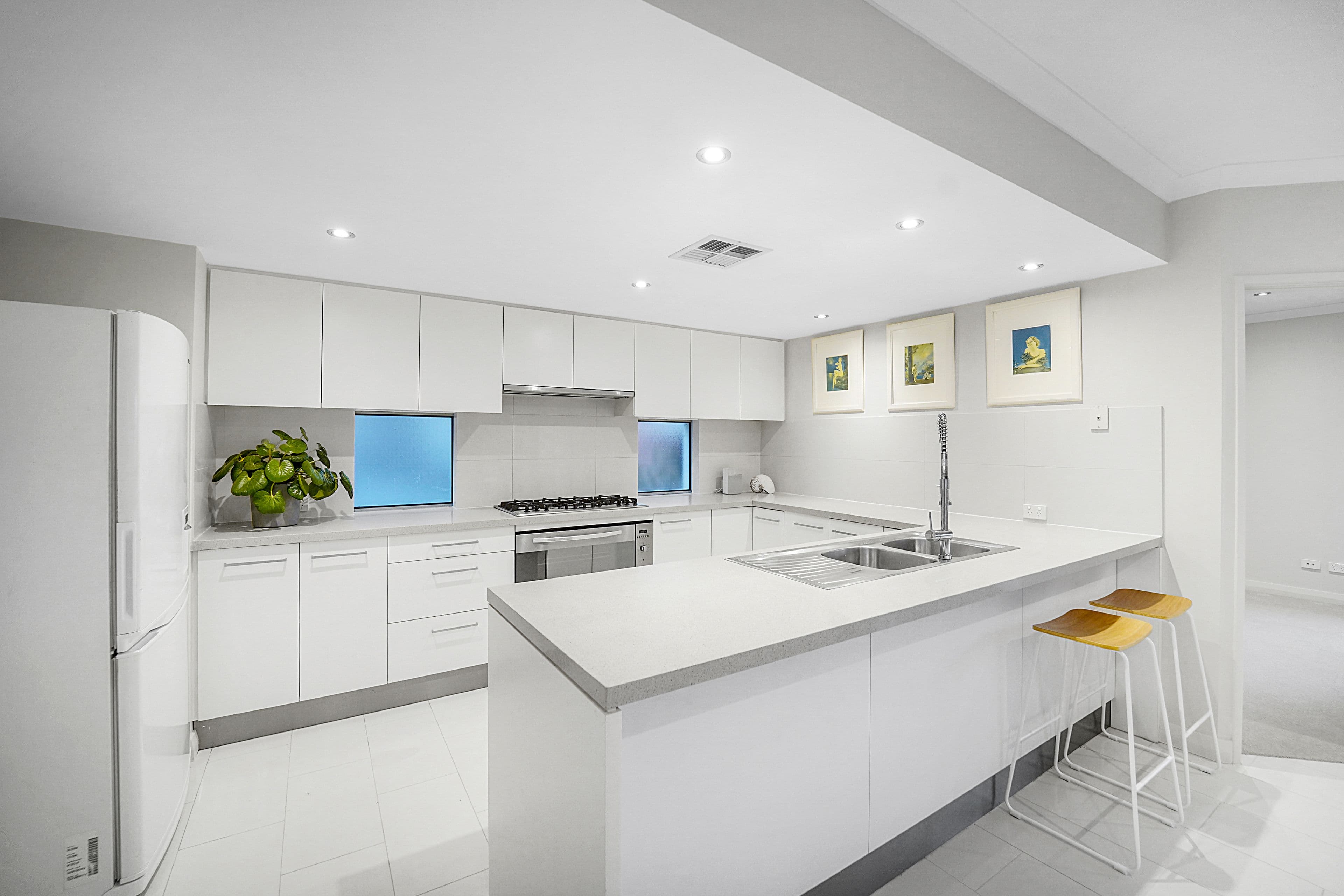 14 Sackville Terrace, Scarborough WA 6019, Scarborough - Thumbnail 8