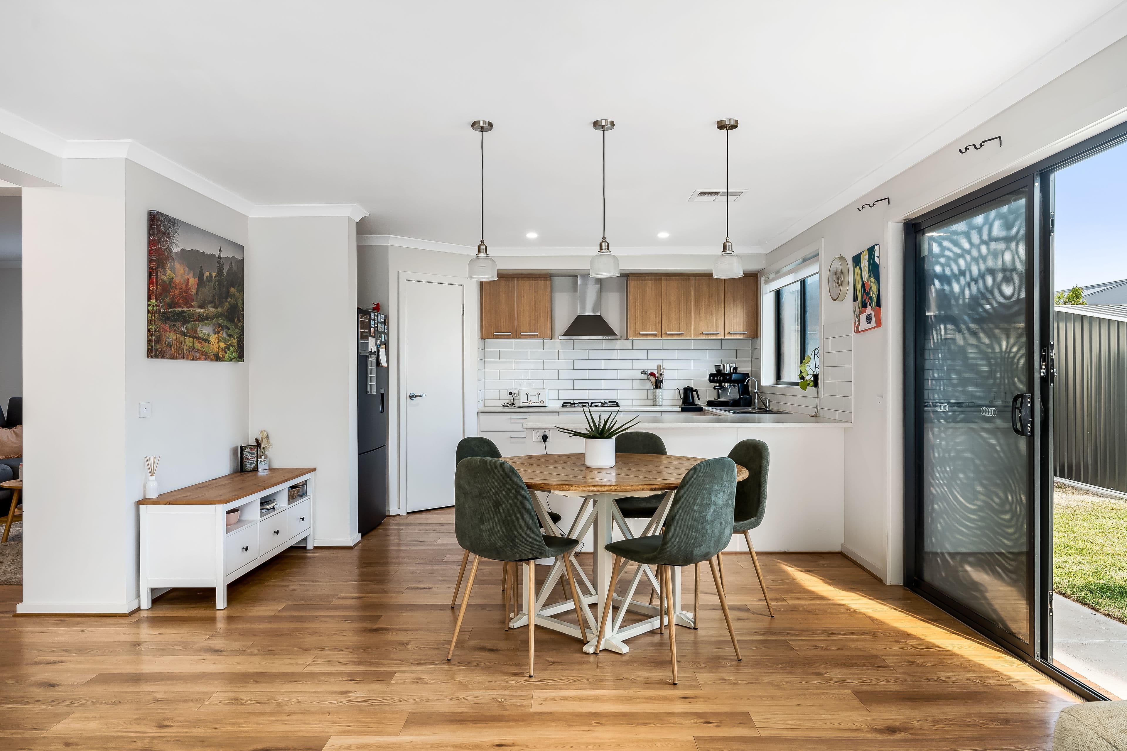 98 Keane Avenue, Munno Para West SA 5115, Munno Para West - Thumbnail 2