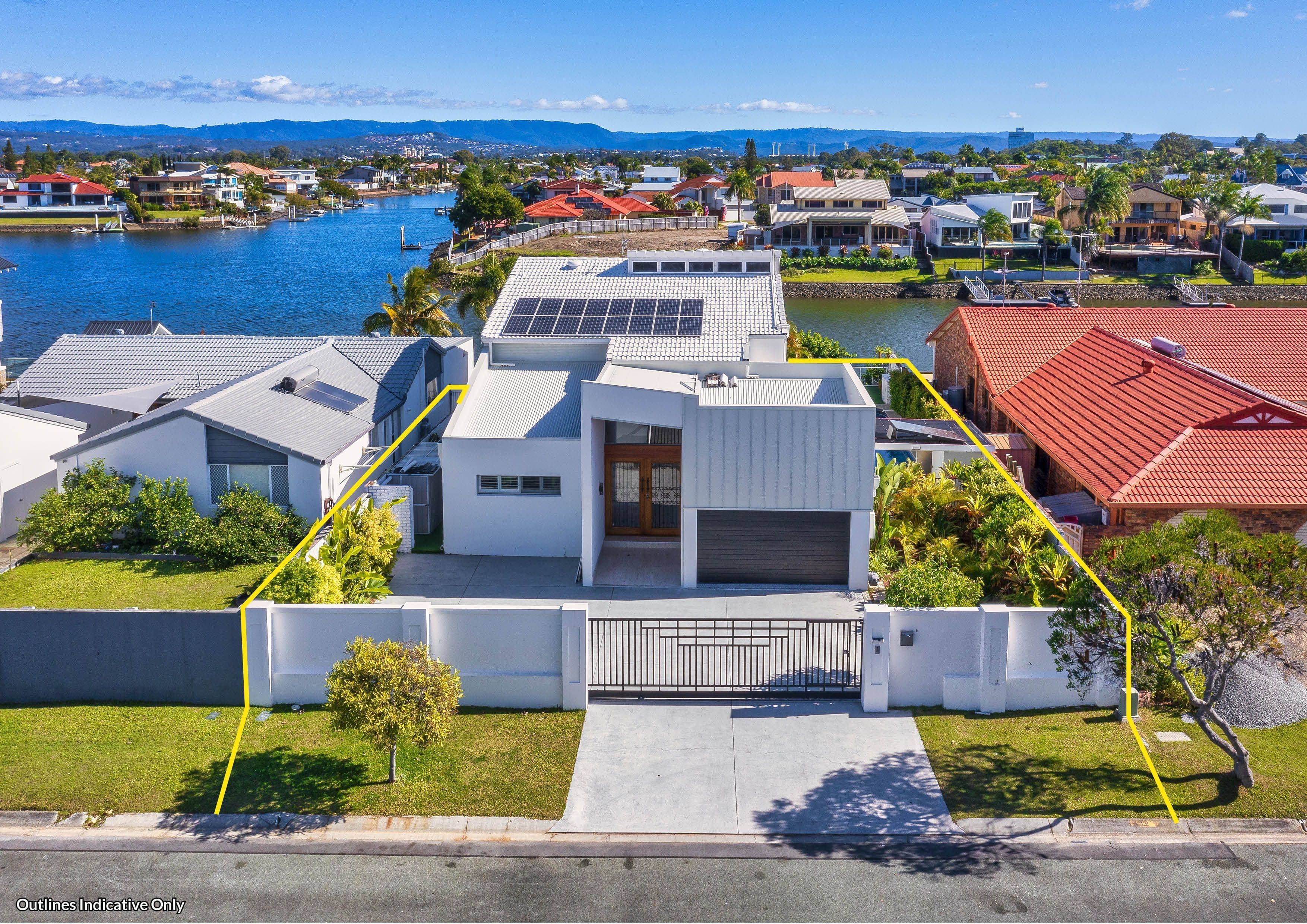 12 Claymore Crescent, Sorrento QLD 4217, Sorrento - Thumbnail 4