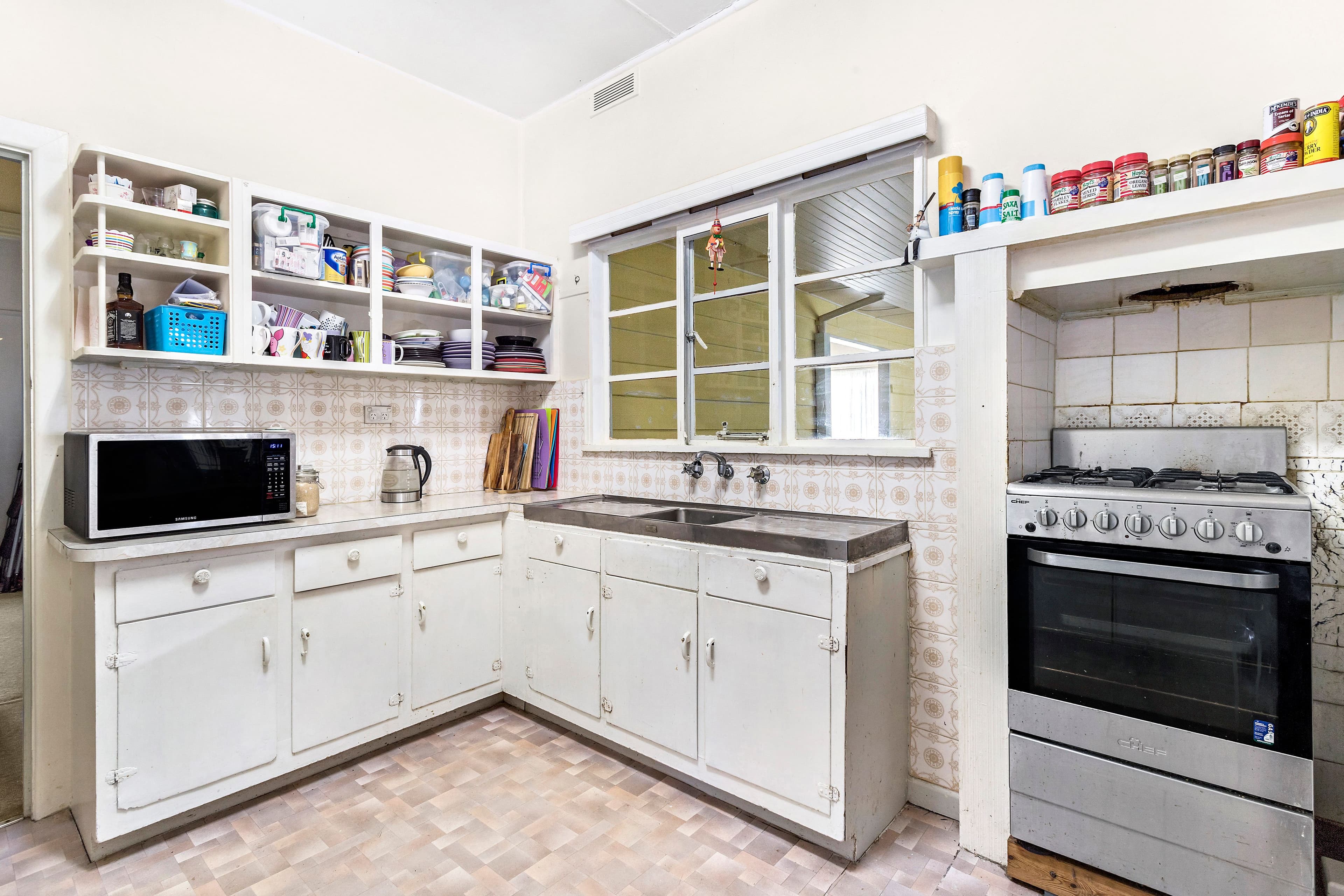 7 Surrey Crescent, Oakleigh East VIC 3166, Oakleigh East - Thumbnail 4