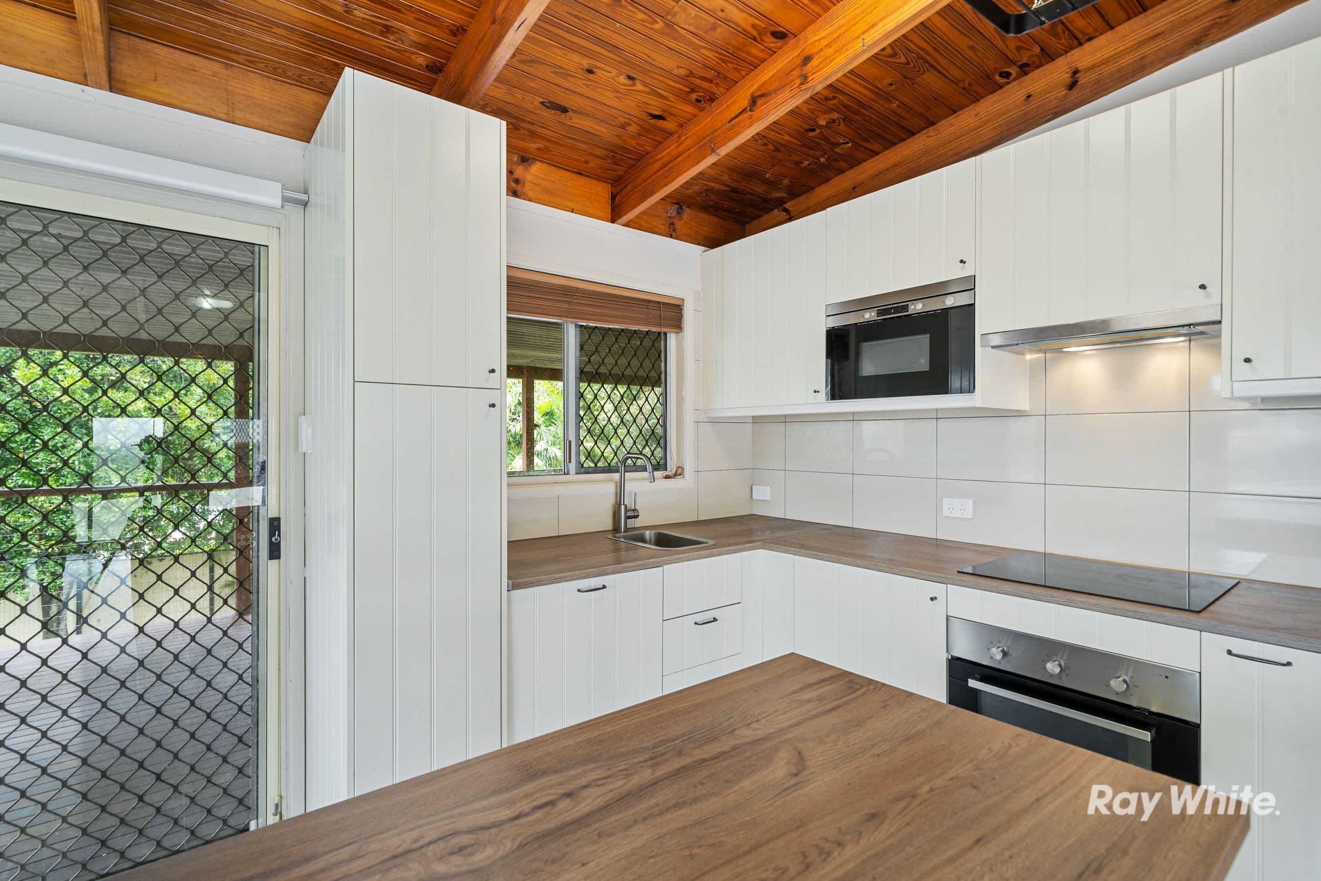 14 Elaroo Street, Marsden QLD 4132, Marsden - Thumbnail 2
