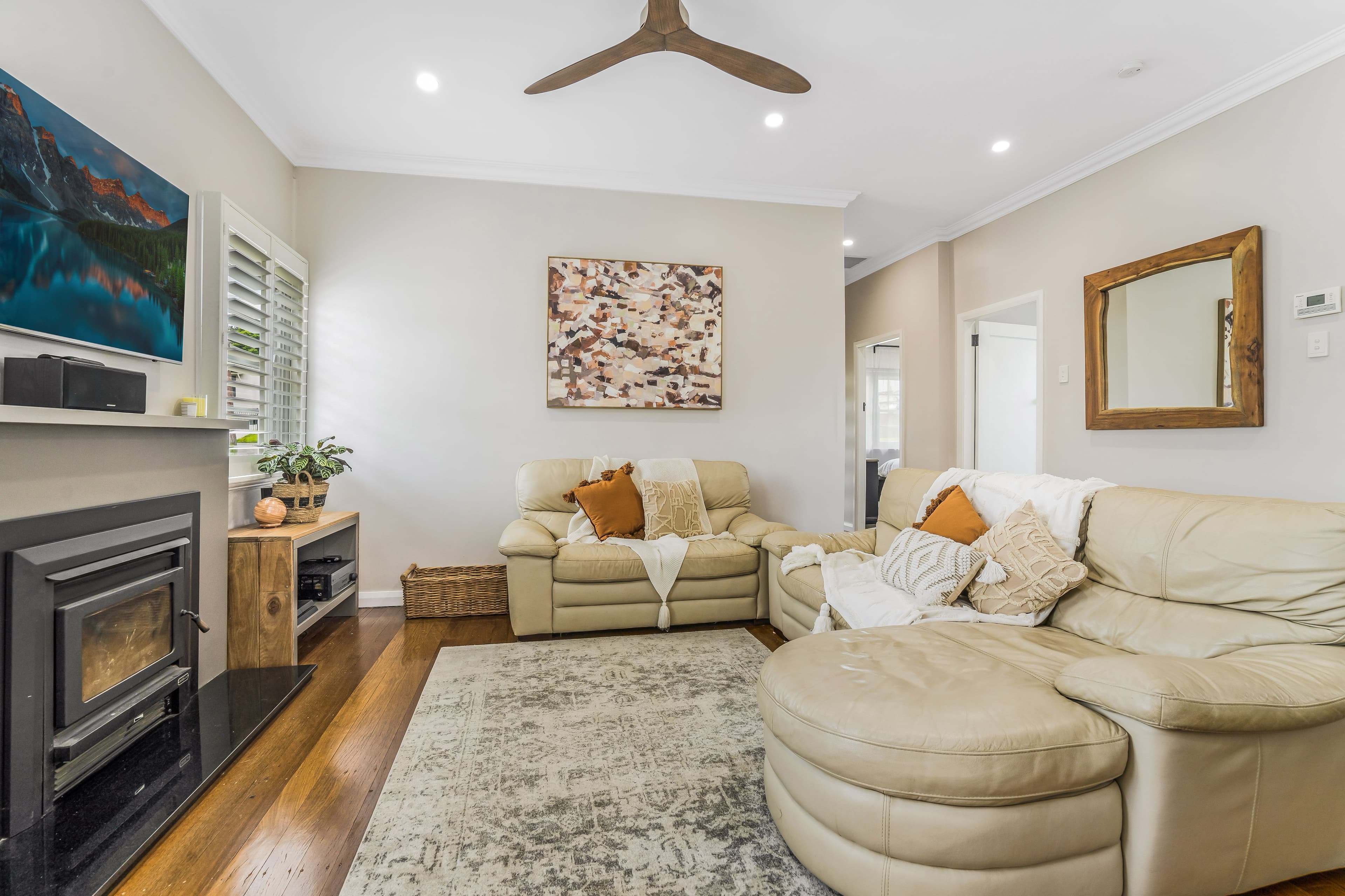 2 Russell Street, Telarah NSW 2320, Telarah - Thumbnail 2