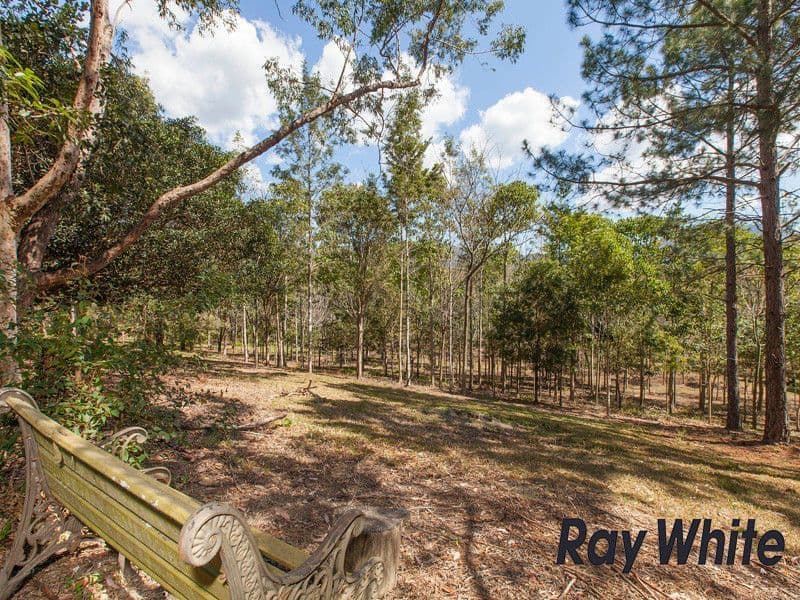 27 Westbourne Drive, WIGHTS MOUNTAIN QLD 4520, Wights Mountain - Thumbnail 2