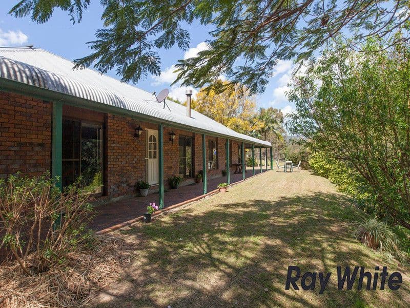 27 Westbourne Drive, WIGHTS MOUNTAIN QLD 4520, Wights Mountain - Thumbnail 5