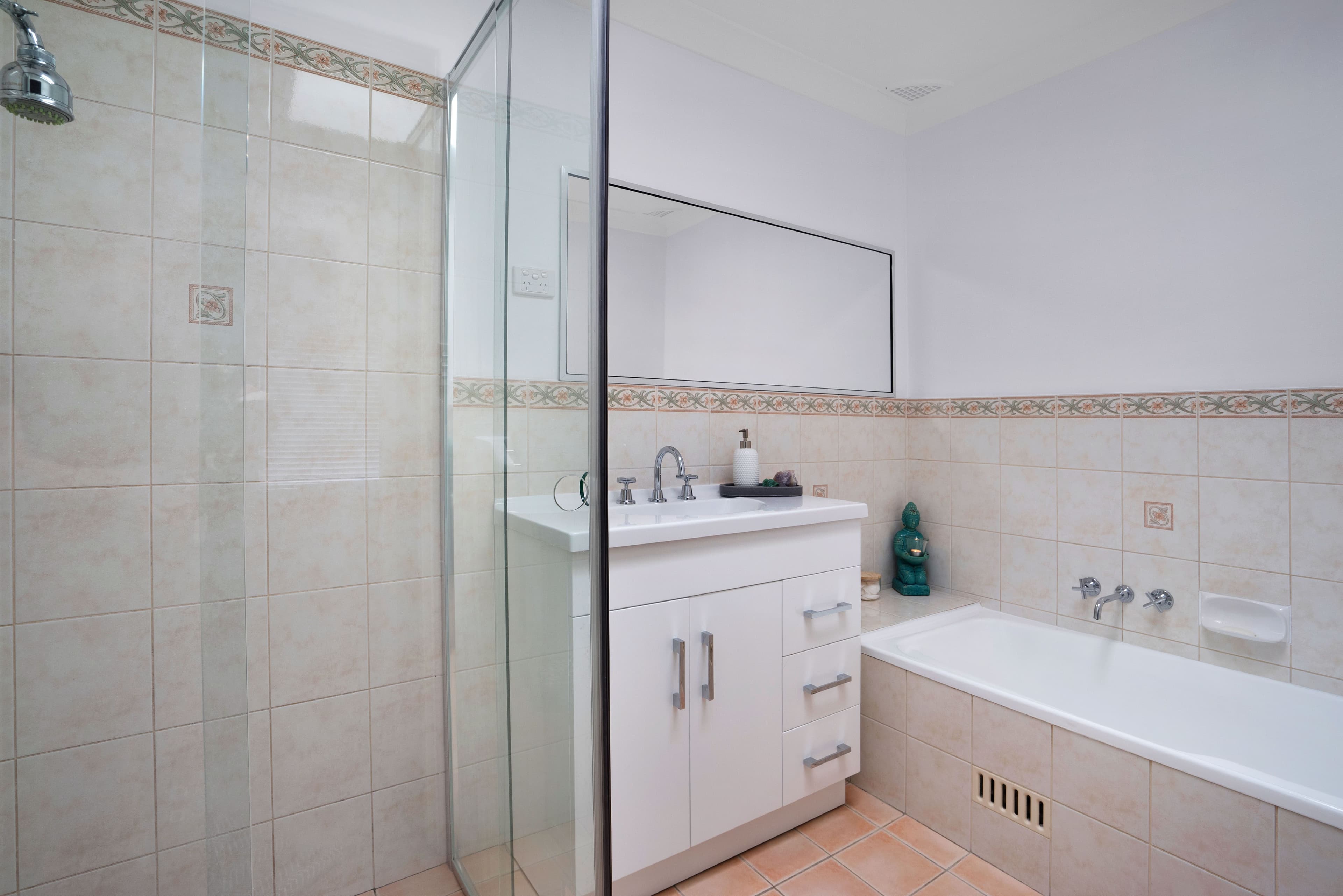 100 Paterson Road, Bolwarra - Thumbnail 7