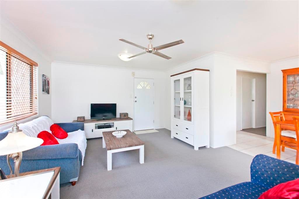 38 Windemere Road, ALEXANDRA HILLS QLD 4161, Alexandra Hills - Thumbnail 2