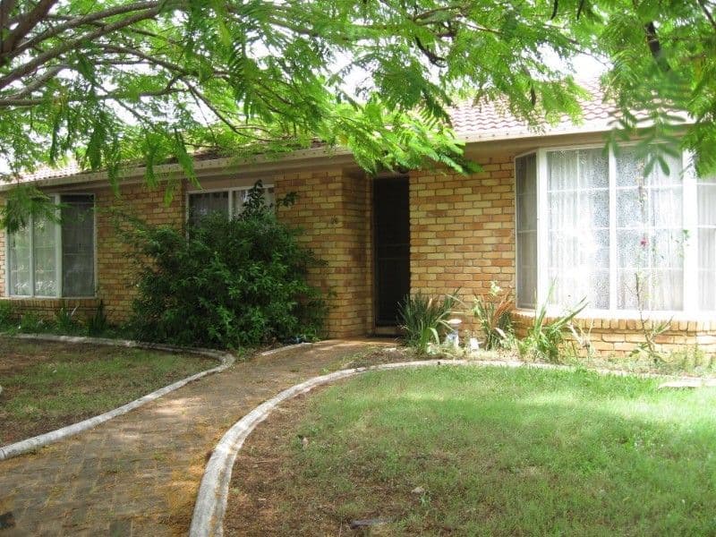 26 Andrew Street, CAPALABA QLD 4157, Capalaba - Thumbnail 2