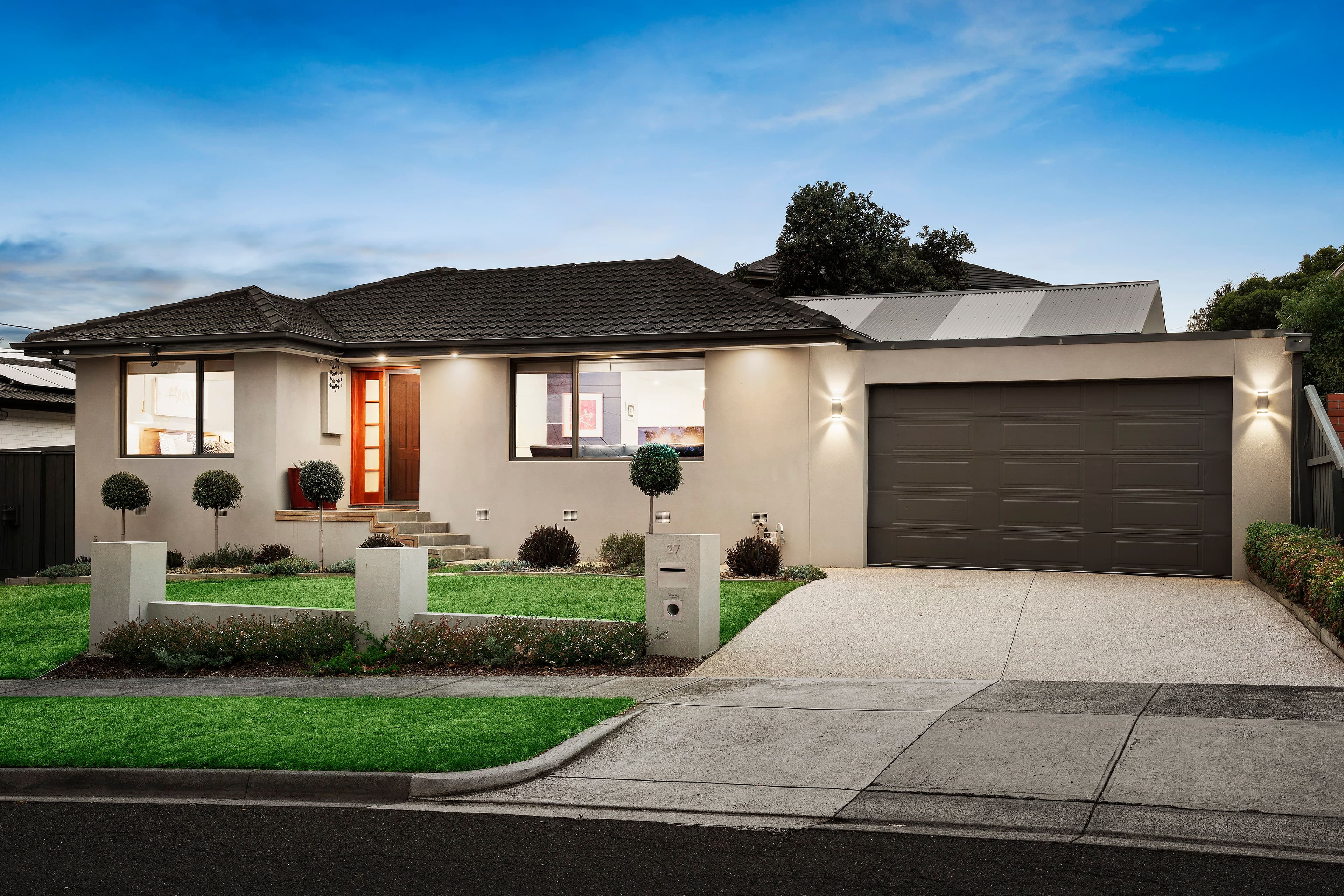 27 Champion Crescent, Bundoora VIC 3083, Bundoora - Thumbnail 2