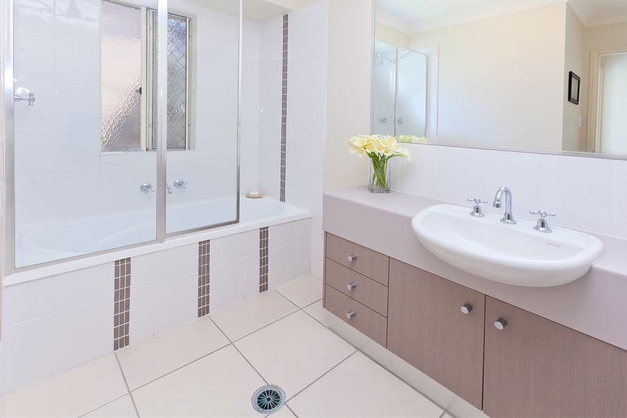 13 Orchard Crescent, SPRINGFIELD LAKES QLD 4300, Springfield Lakes - Thumbnail 7