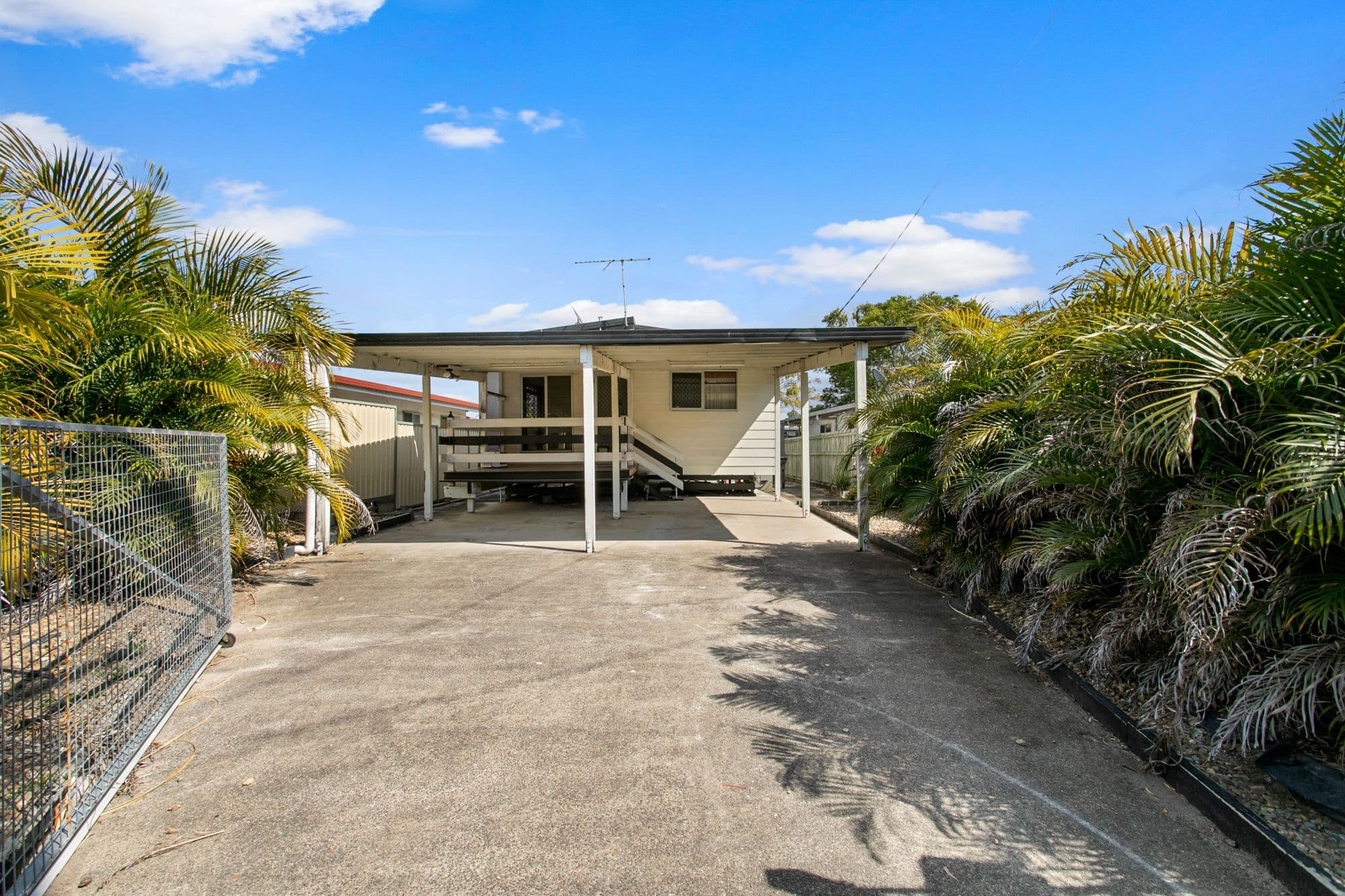 5 Charles Court, Deception Bay QLD 4508, Deception Bay - Thumbnail 2