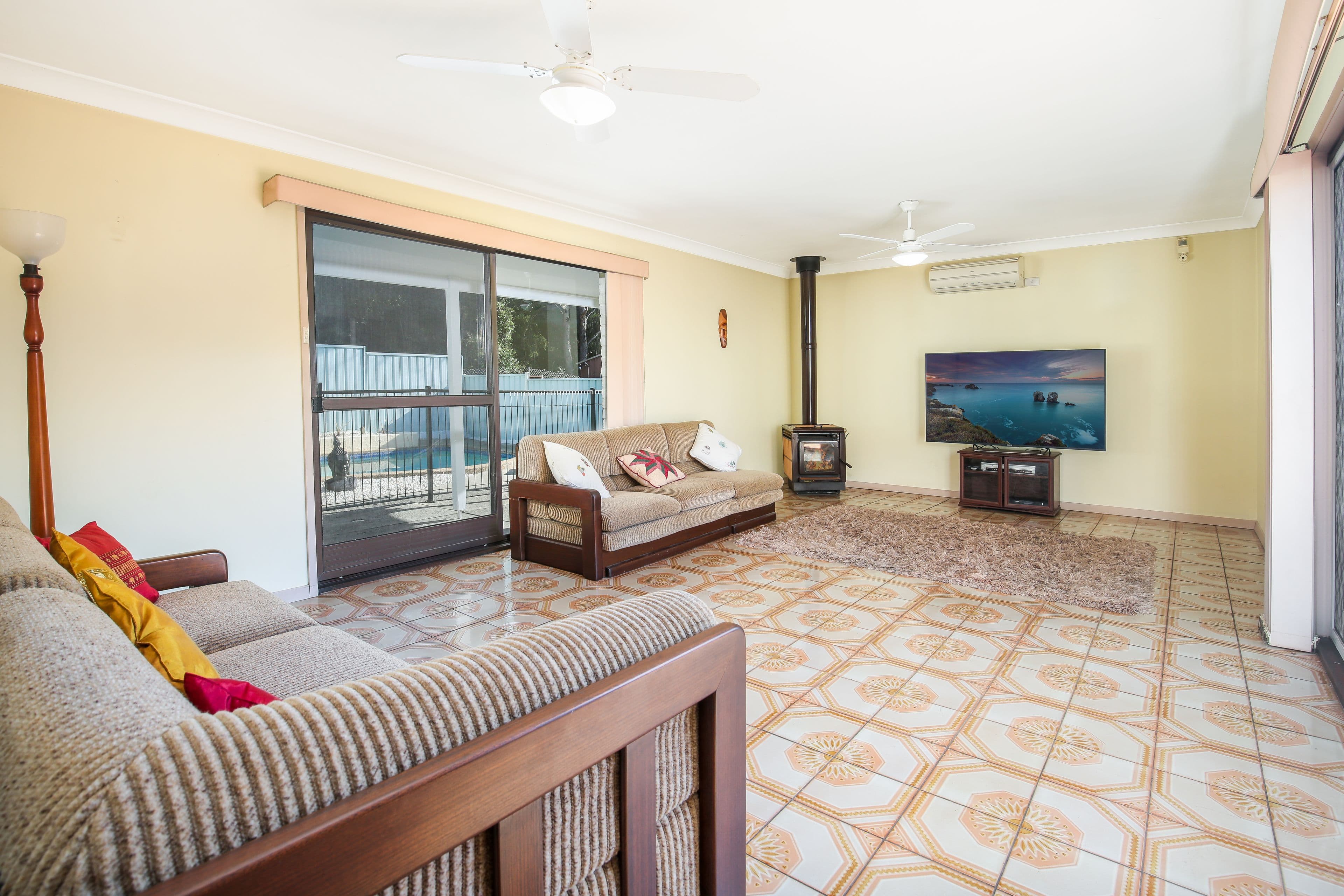 11 Grevillea Grove, Baulkham Hills - Thumbnail 3