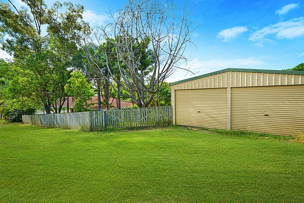 17 Kentucky Crescent, Oxenford QLD 4210, Oxenford - Thumbnail 4