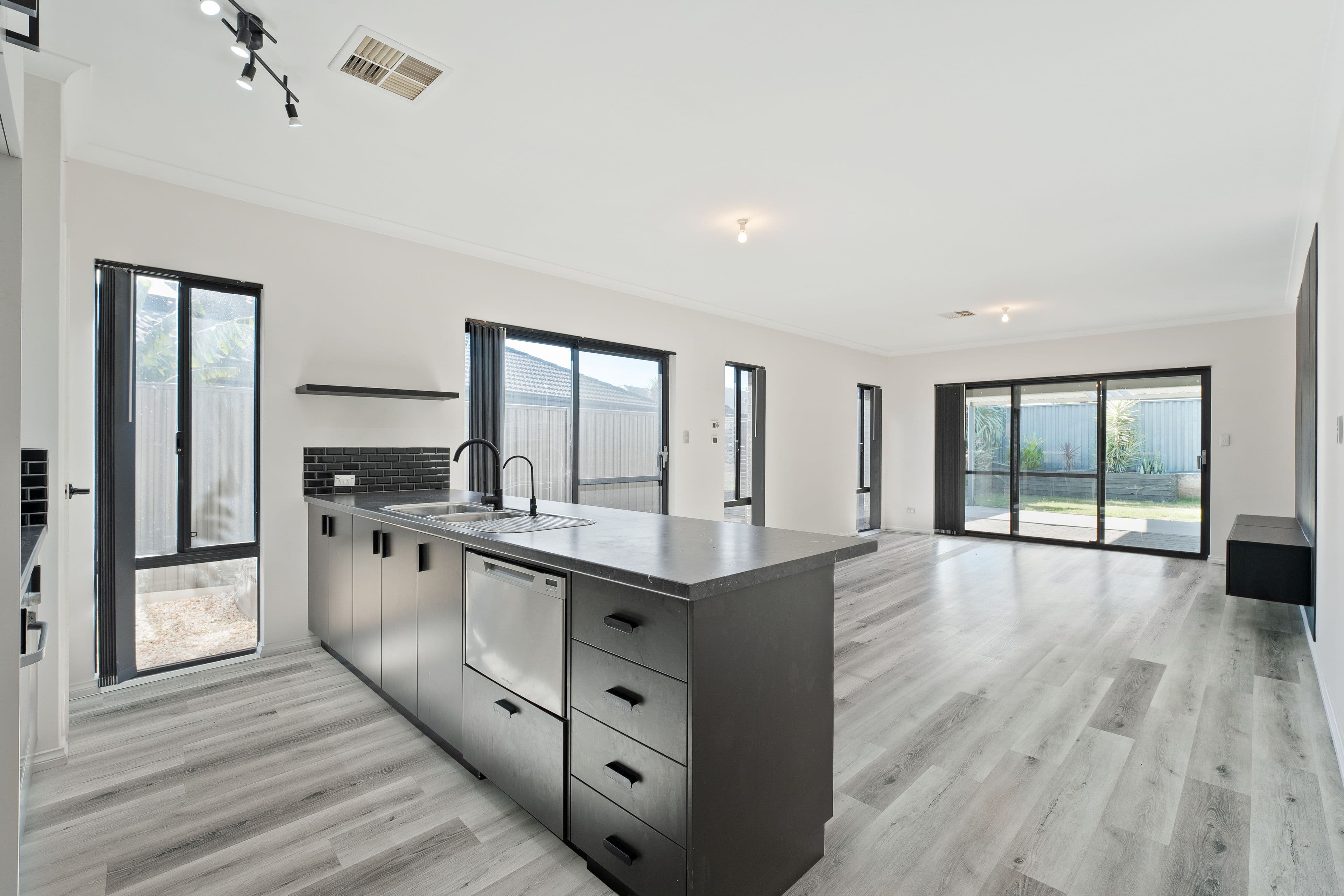 8 Norwood Avenue, Baldivis WA 6171, Baldivis - Thumbnail 7