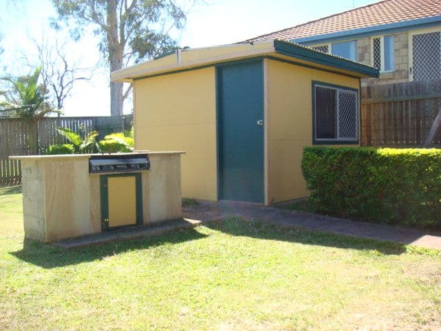 8 Oakmont Avenue, OXLEY QLD 4075, Oxley - Thumbnail 3