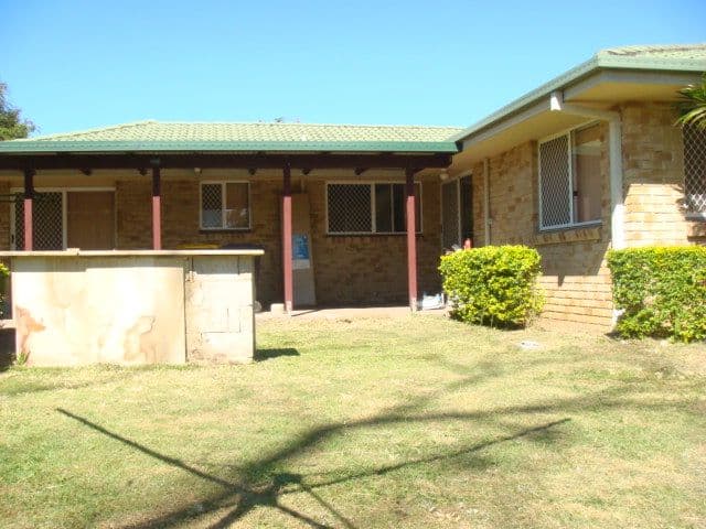 8 Oakmont Avenue, OXLEY QLD 4075, Oxley - Thumbnail 4