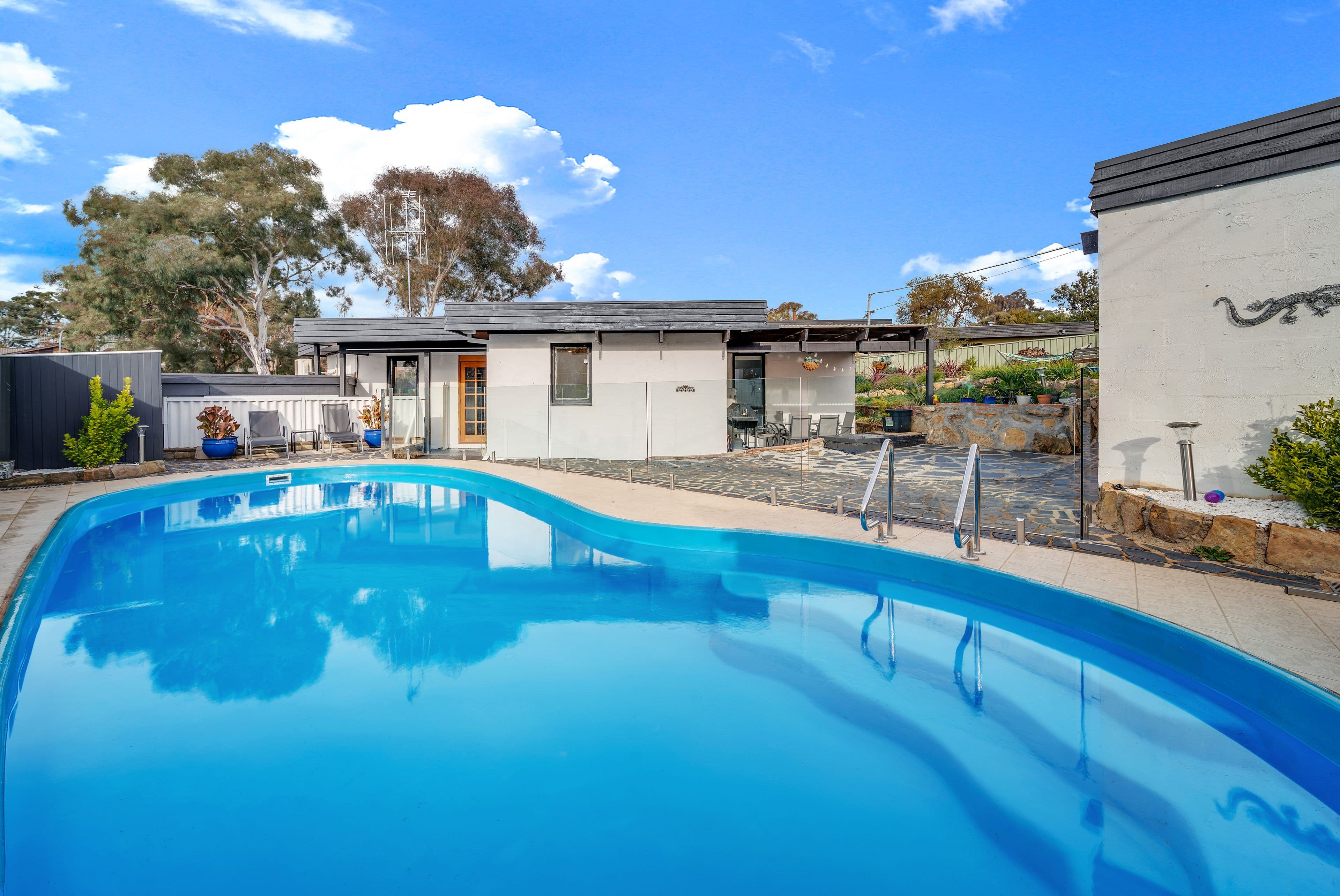 17 Solomon Crescent, Latham ACT 2615, Latham - Image 1
