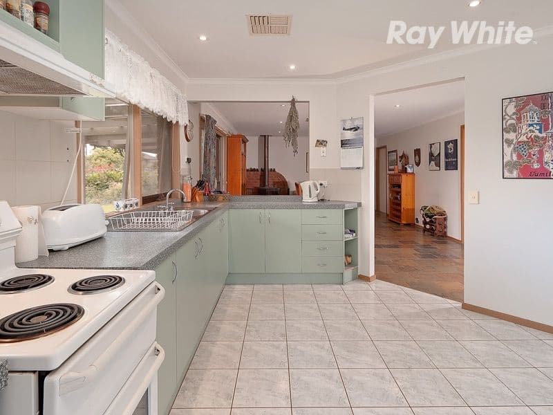 42 Russell Street, HOWLONG NSW 2643, Howlong - Thumbnail 5