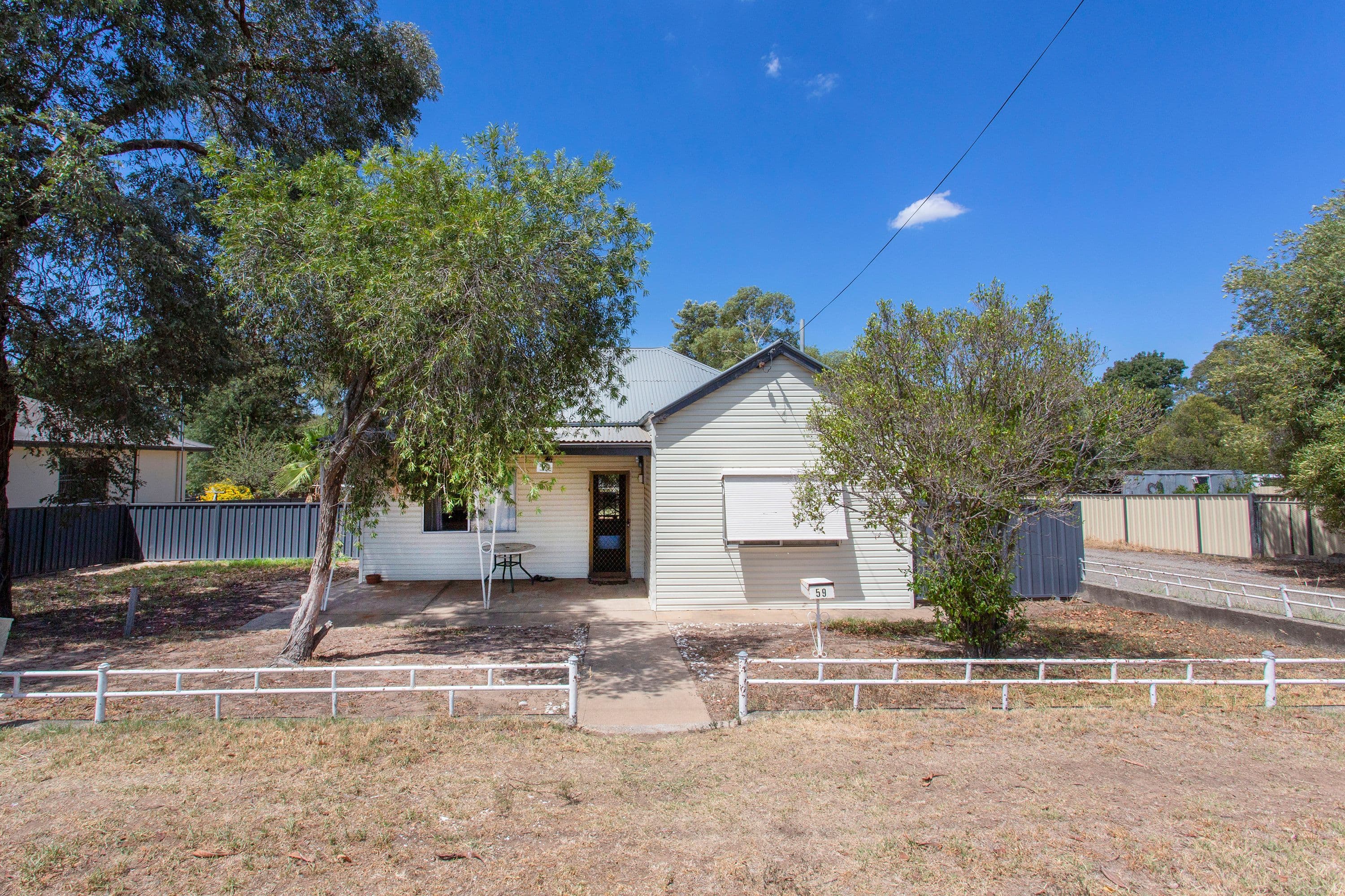 59 Fitzroy Avenue, Cowra - Image 1
