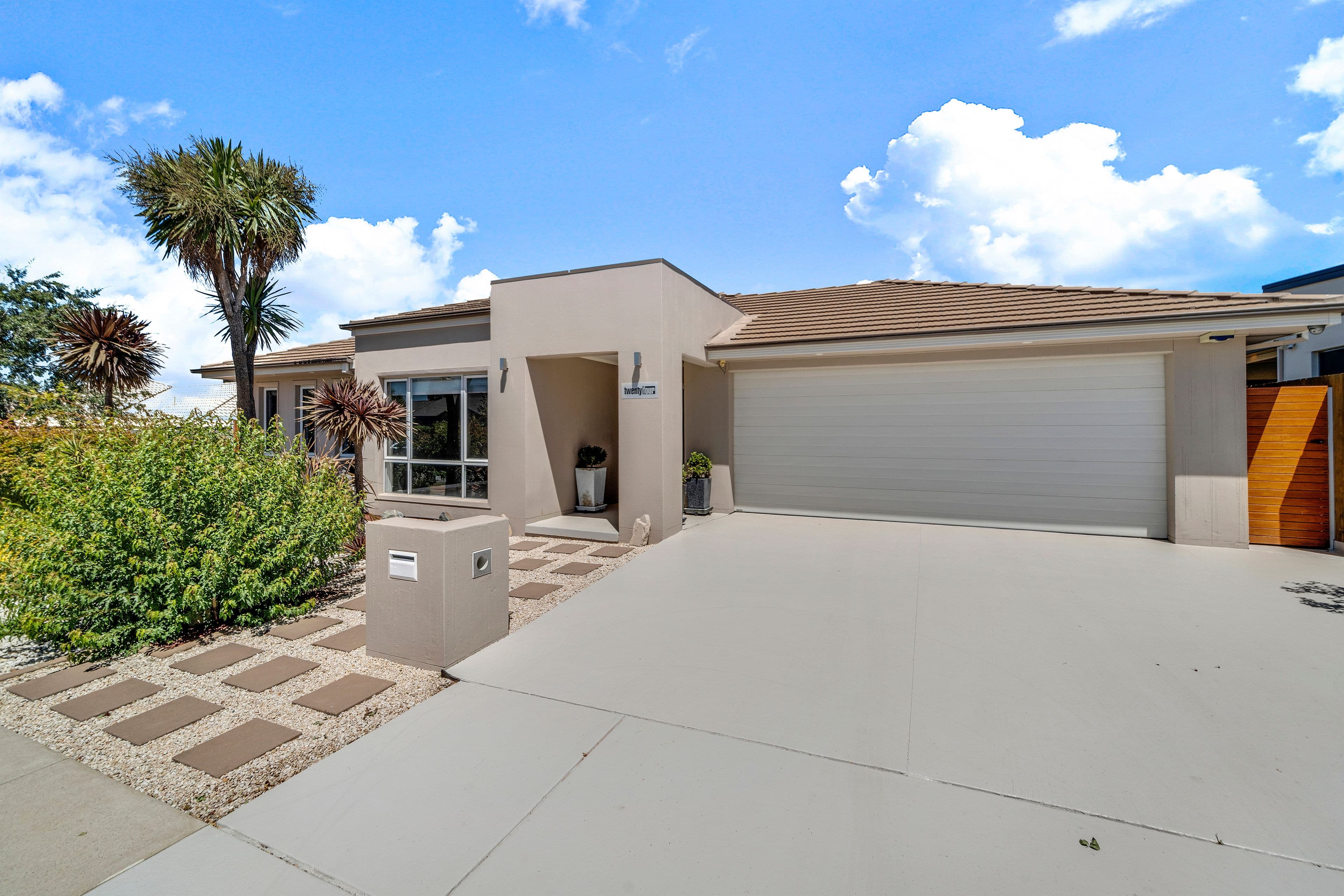 24 Ruth Bedford Street, Franklin ACT 2913, Franklin - Image 1
