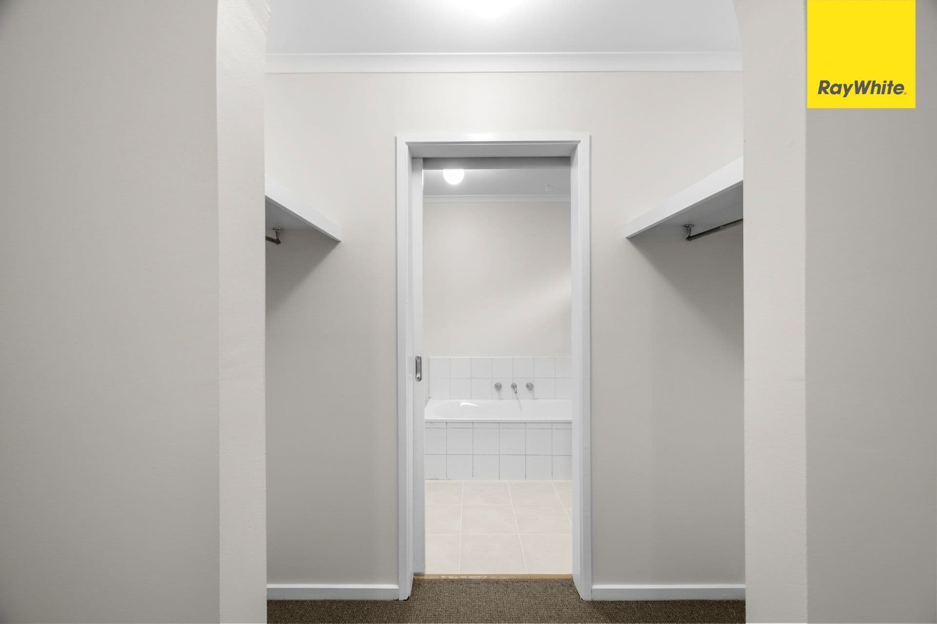 21 Raleighs Road, Melton VIC 3337, Melton - Thumbnail 3