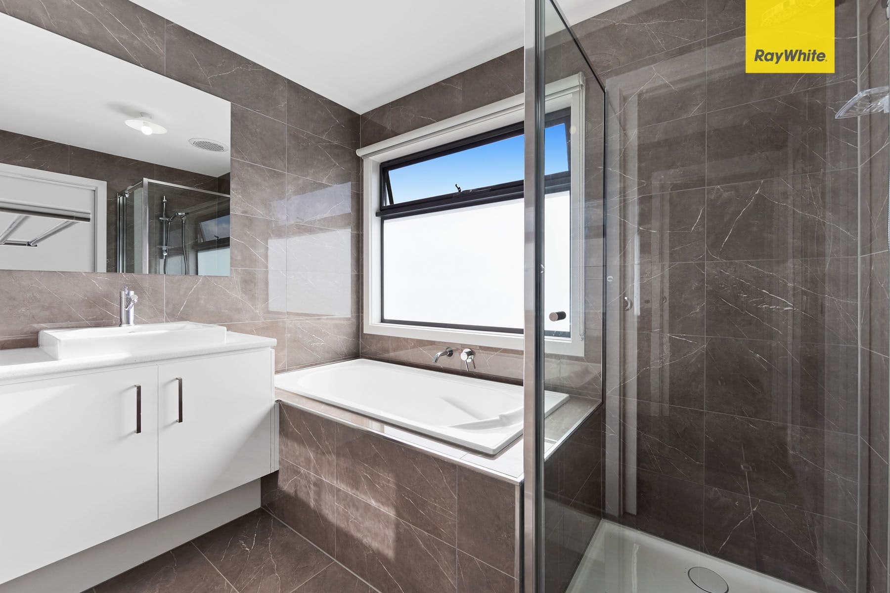 3,76 Walmer Avenue, St Albans VIC 3021, St Albans - Thumbnail 6