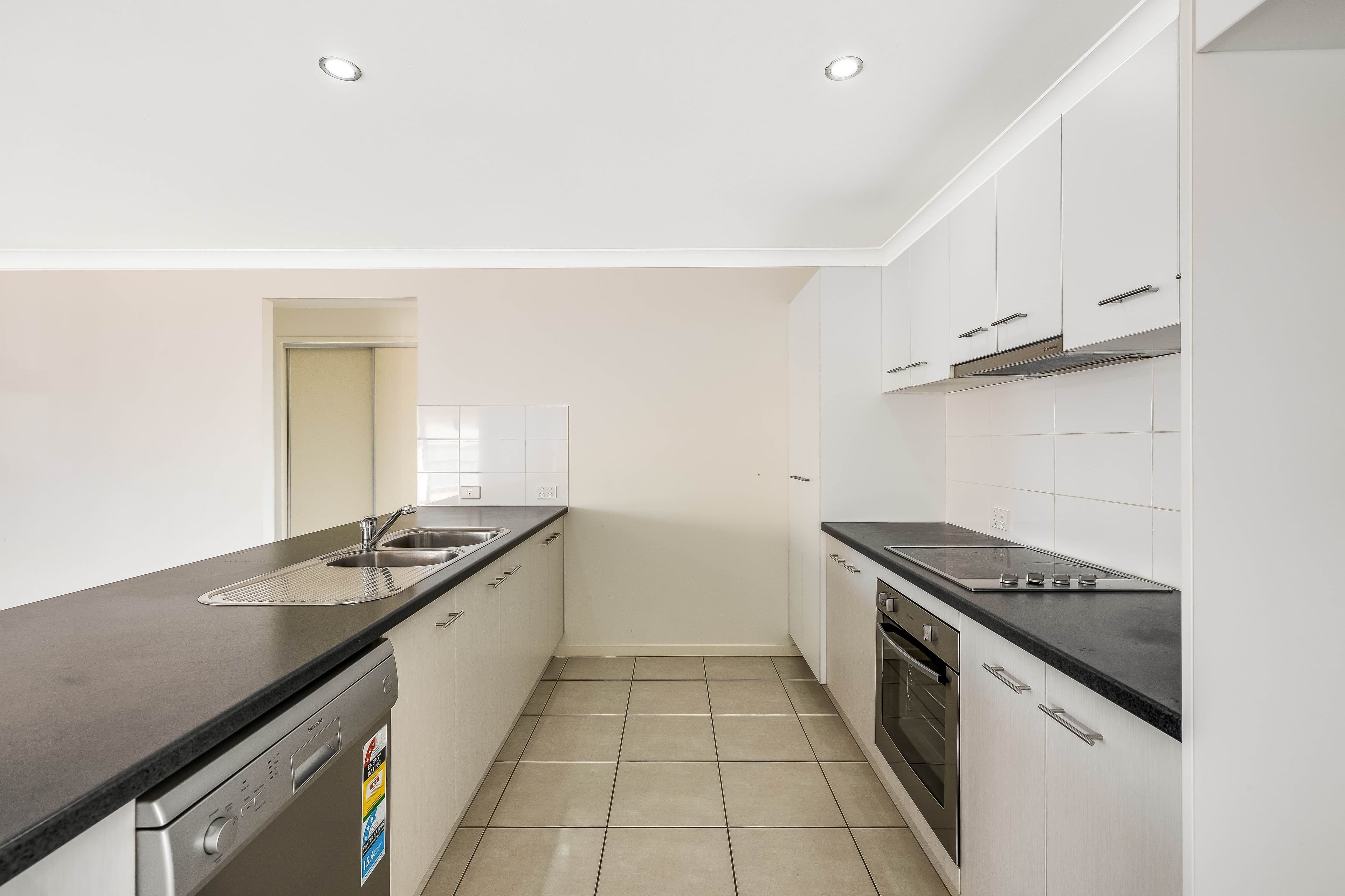 3 Alistair Street, Glenvale QLD 4350, Glenvale - Thumbnail 4