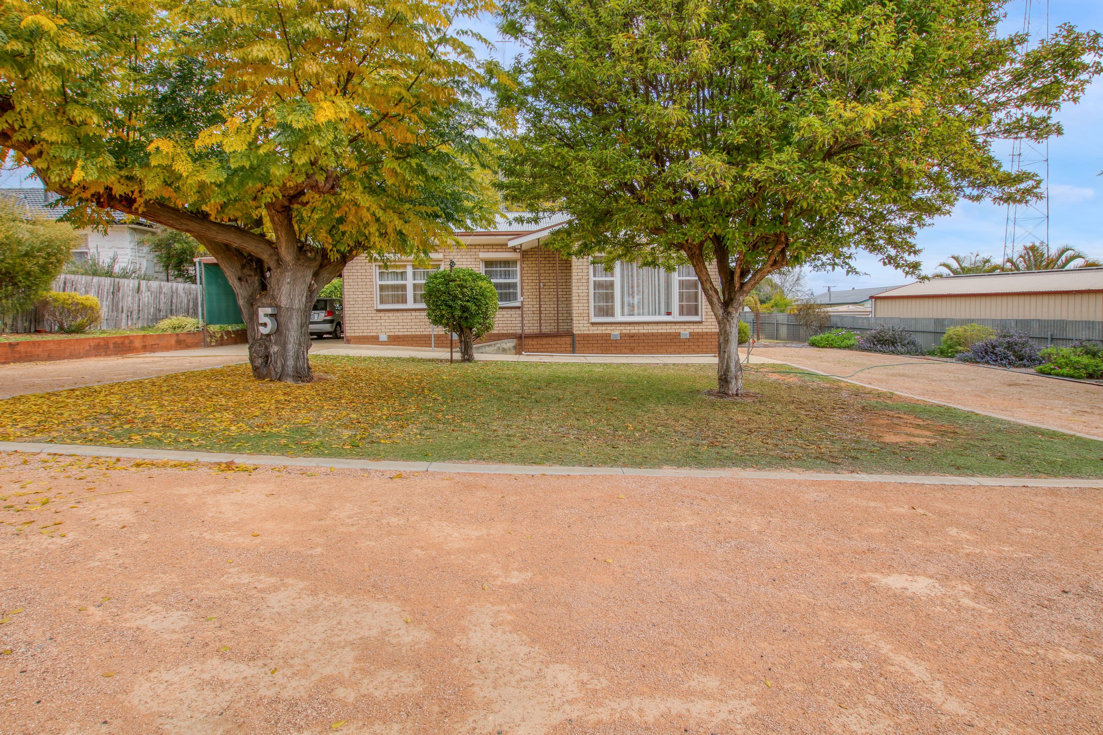 5 Blight Street, Waikerie SA 5330, Waikerie - Thumbnail 2