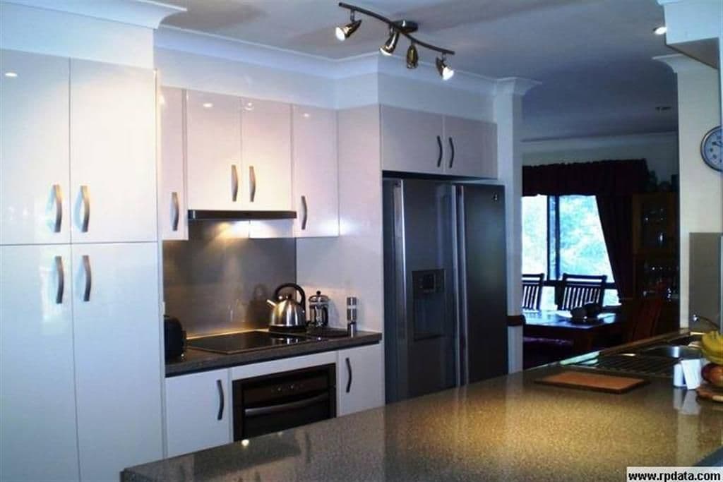 10 Prunda Circuit, WELLINGTON POINT QLD 4160, Wellington Point - Thumbnail 3