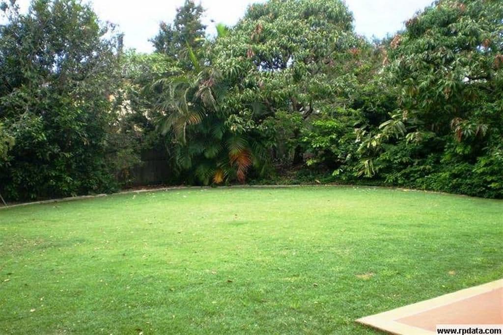 10 Prunda Circuit, WELLINGTON POINT QLD 4160, Wellington Point - Thumbnail 4