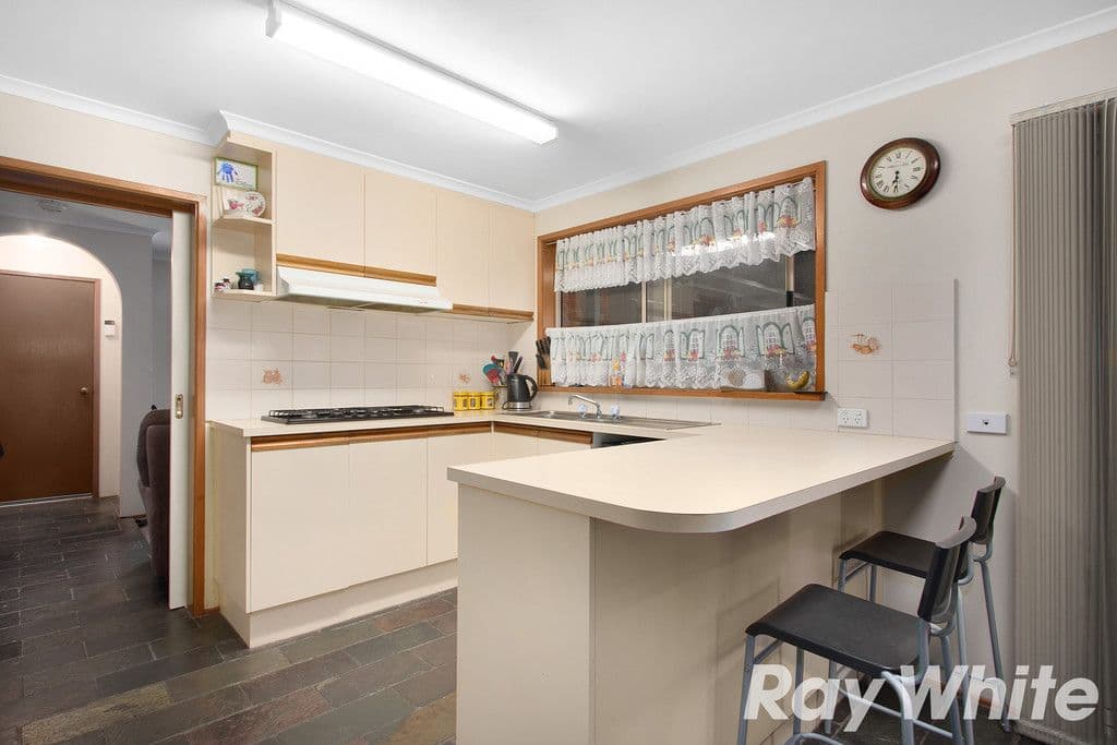 12 Daniel Court, Pakenham VIC 3810, Pakenham - Thumbnail 2
