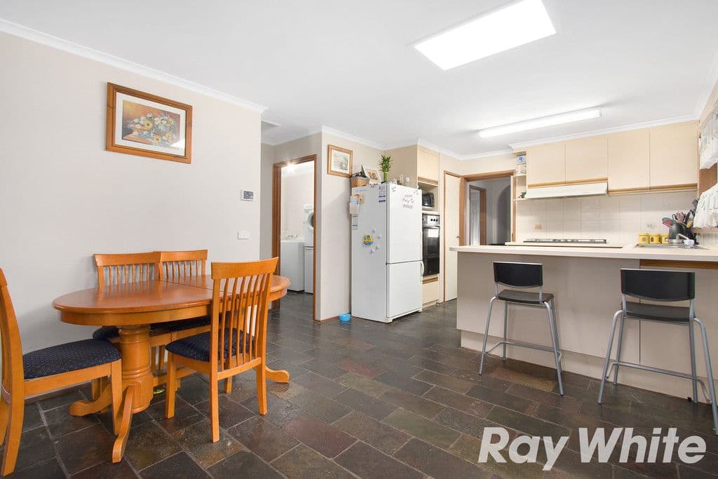 12 Daniel Court, Pakenham VIC 3810, Pakenham - Thumbnail 6
