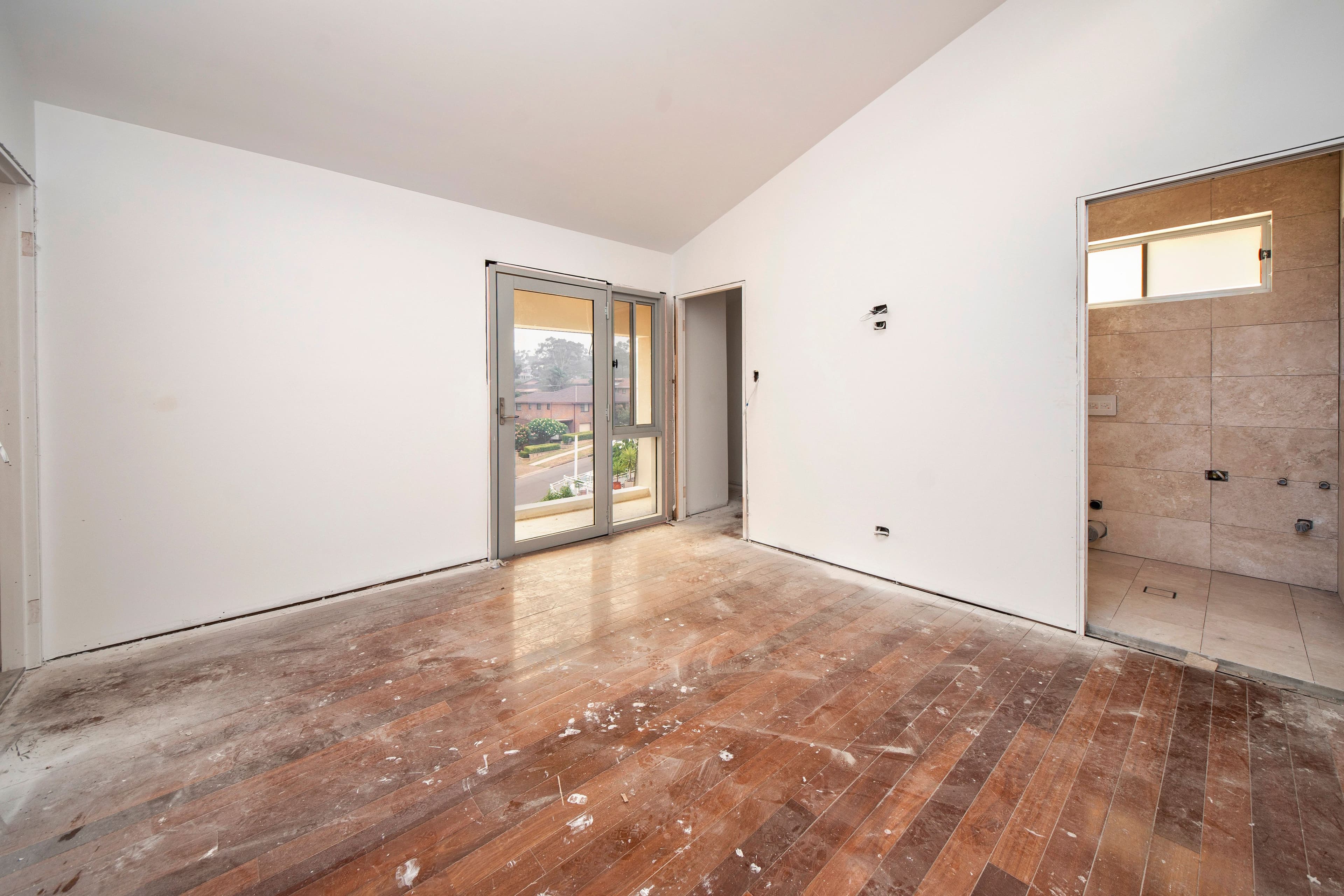71 Old Ferry Road, Illawong - Thumbnail 4