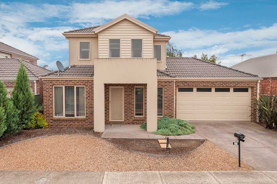 21 Swinburne Close, Craigieburn VIC 3064, Craigieburn - Image 1